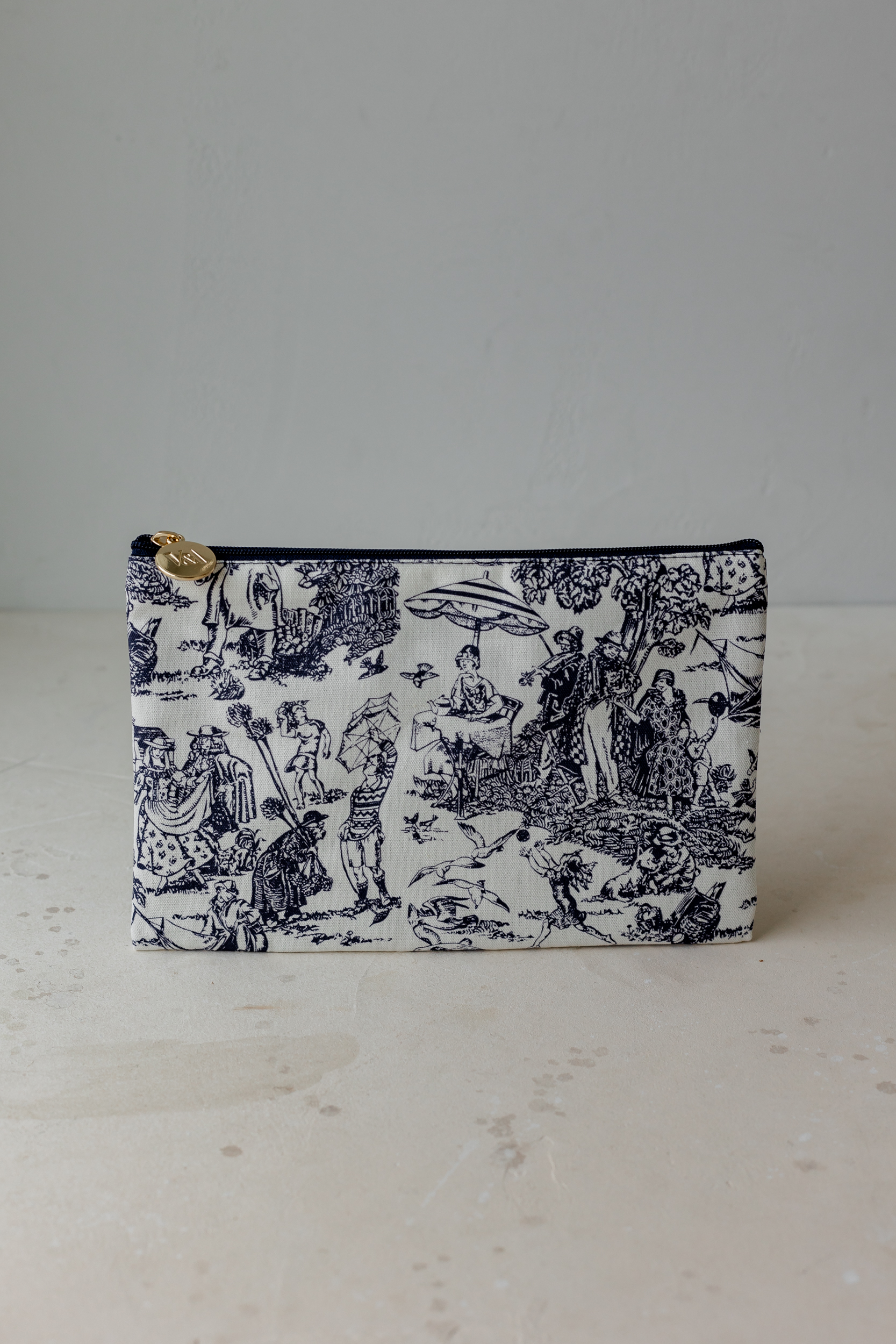 

Косметичка Кенсингтонский сад V&A Beauty Pouch [Kensington Garden]