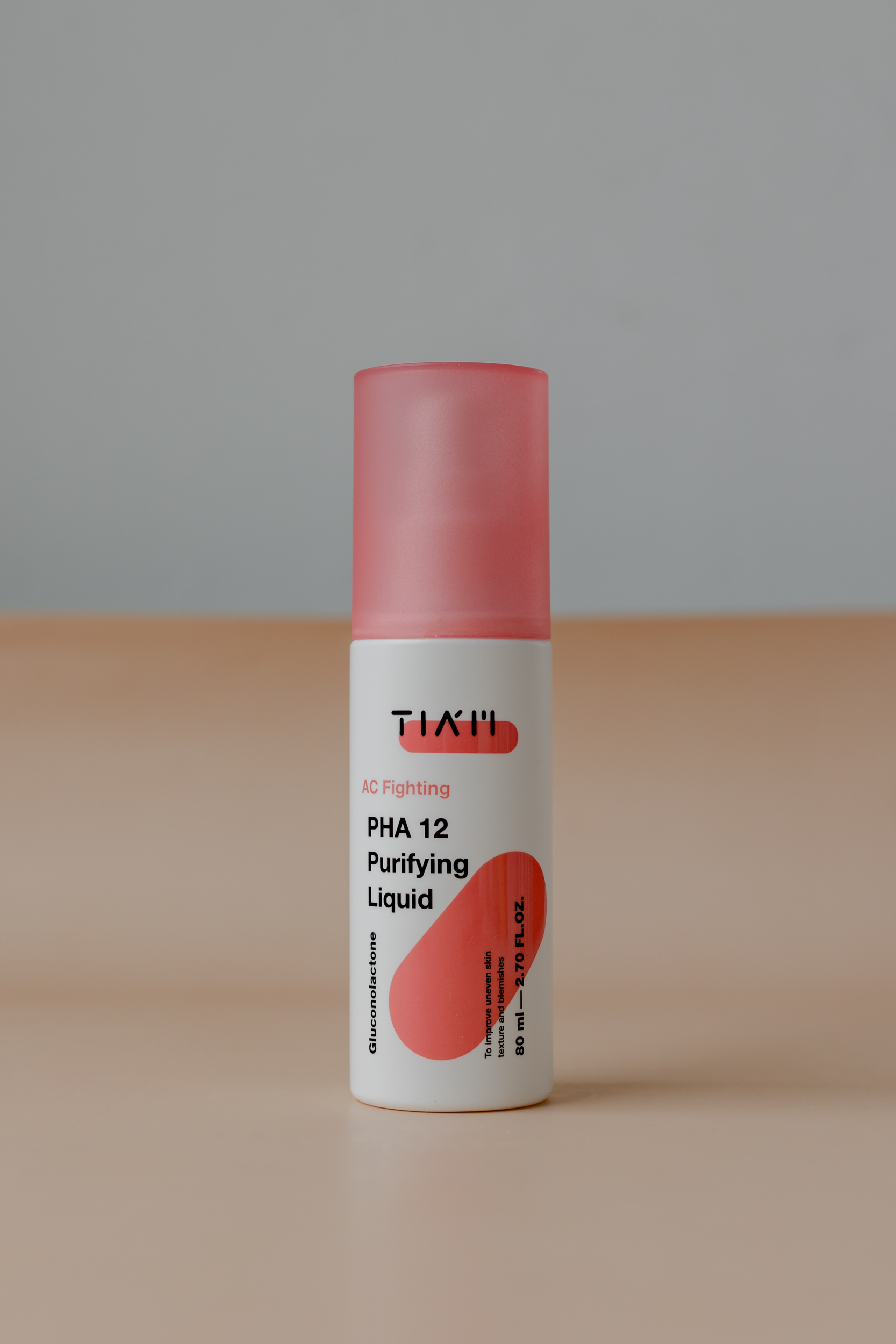 Пилинг-эссенция на основе 12% глюконолактона TIAM AC Fighting PHA 12 Purifying Liquid 80ml