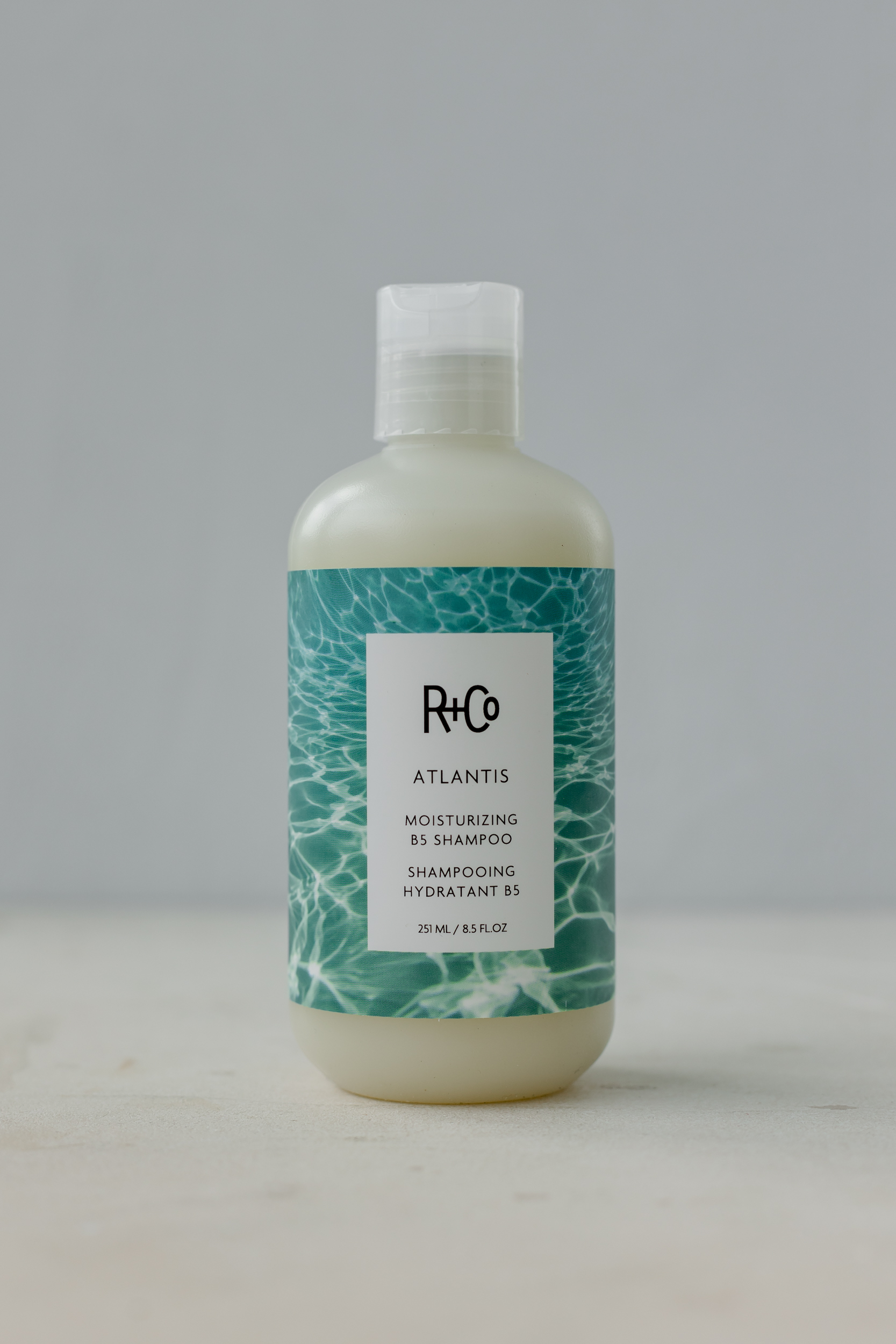 АТЛАНТИДА шампунь для увлажнения с витамином В5 R+Co ATLANTIS Moisturizing B5 Shampoo 251ml