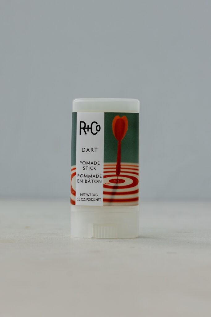 ДАРТС воск-стик средней фиксации R+Co DART Pomade Stick 14g