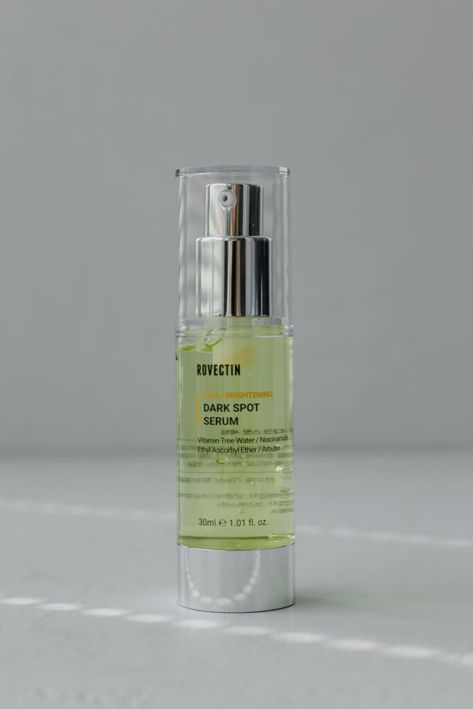 Осветляющая сыворотка ROVECTIN Vita Dark Spot Serum 30ml