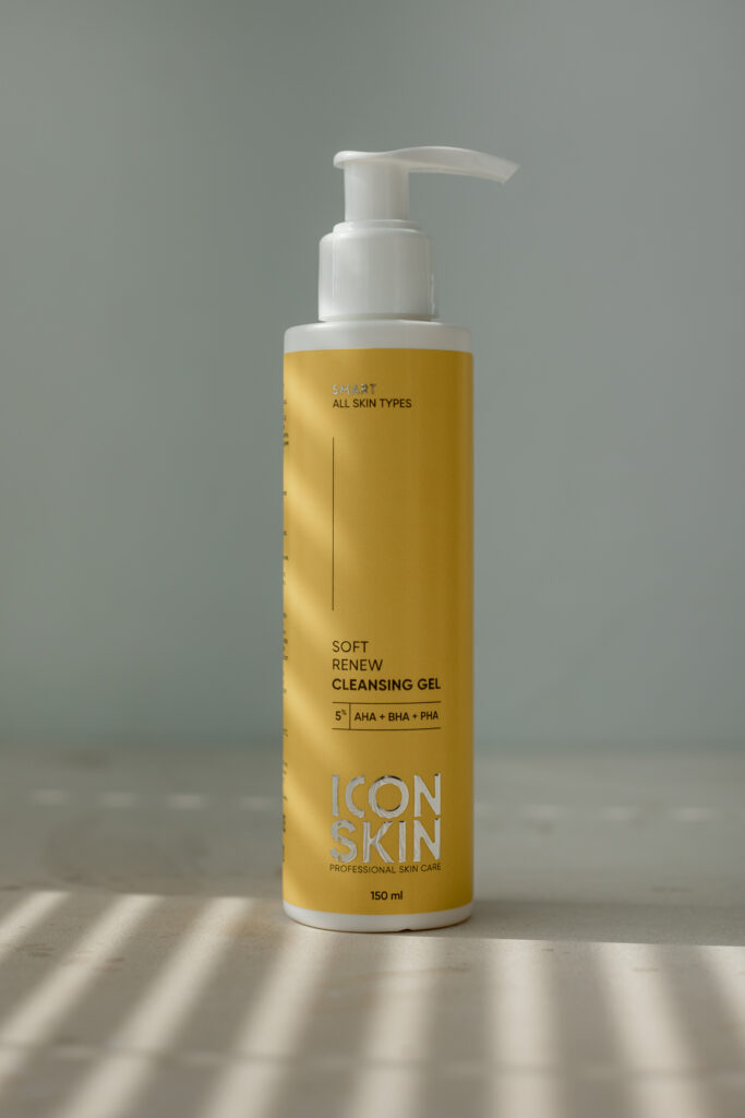 Гель для умывания с кислотами 5% ICON SKIN AHA+BHA+PHA Soft Renew 150ml