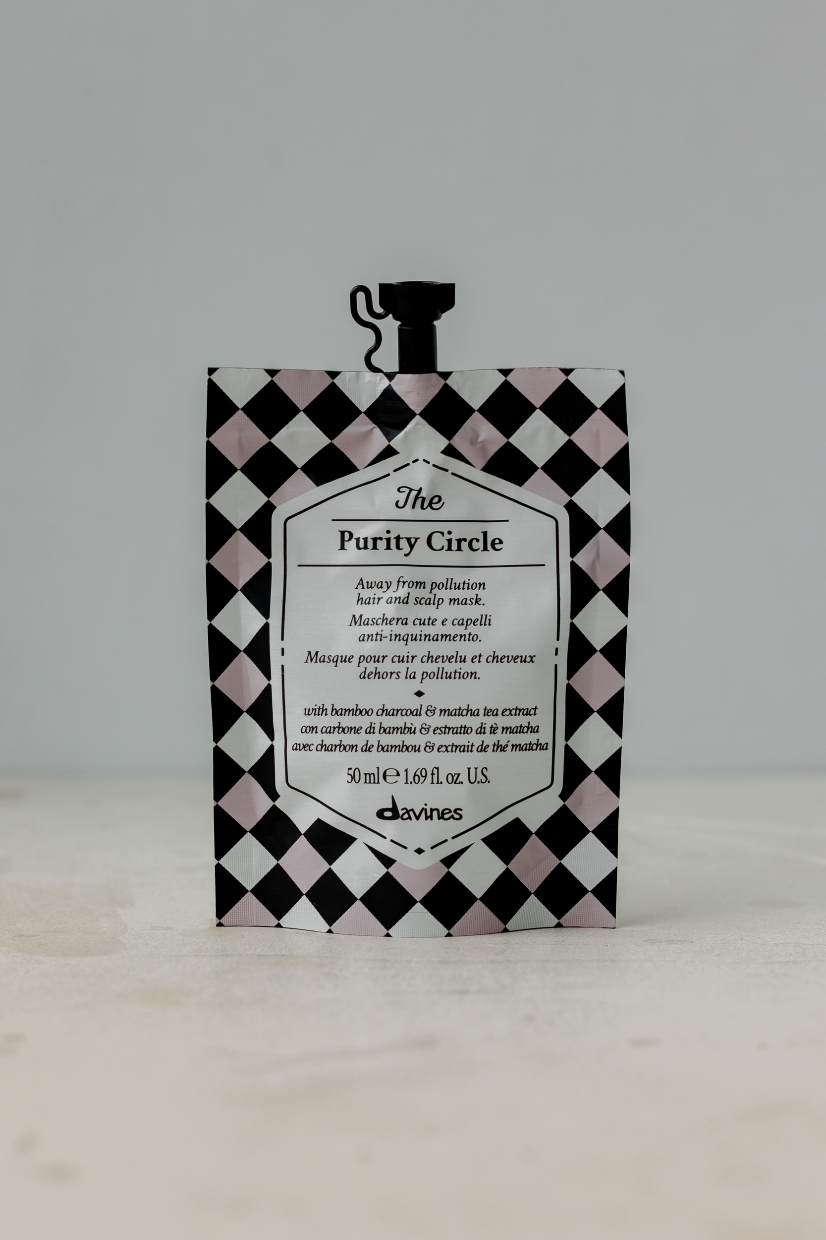 

BU// Маска-детокс для волос и кожи головы DAVINES The Purity Circle 50ml
