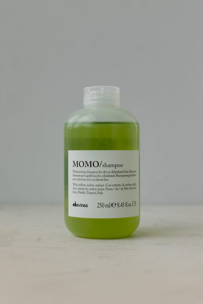 Шампунь для глубокого увлажнения волос DAVINES MOMO Shampoo 250ml