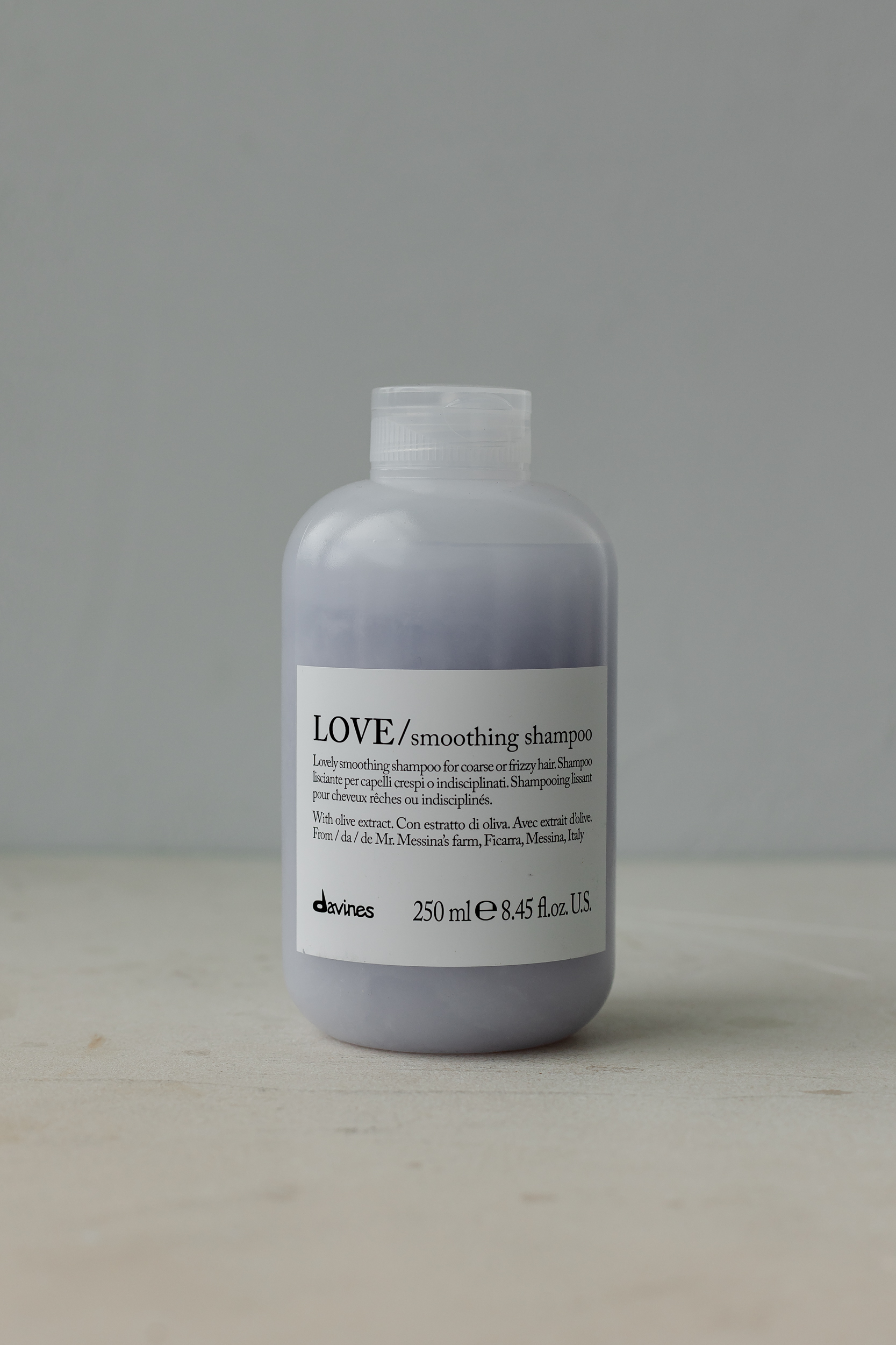 Шампунь для разглаживания завитка DAVINES LOVE Smoothing Shampoo 250ml