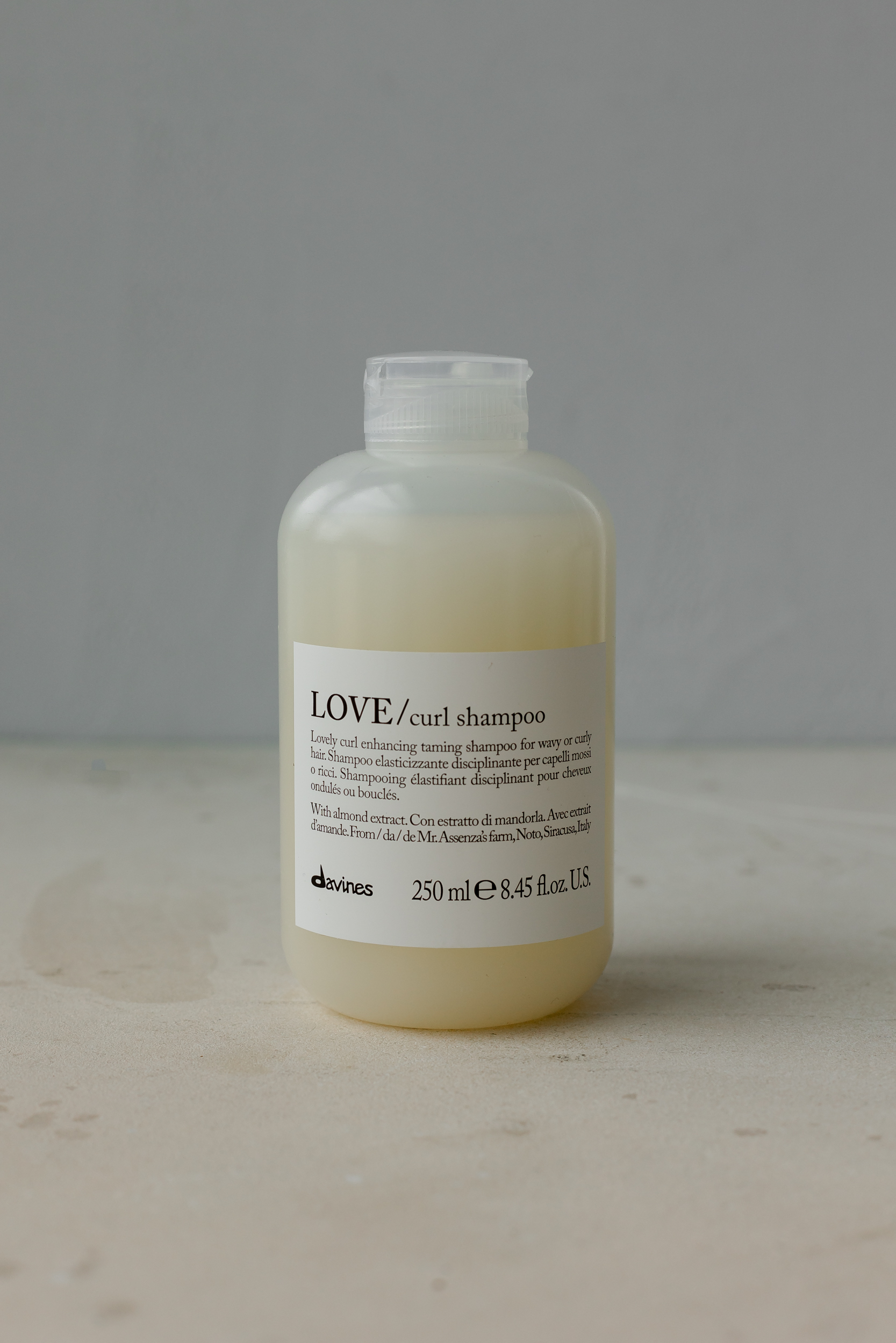 Davines love curl. Лове для усиления завитка шампунь.