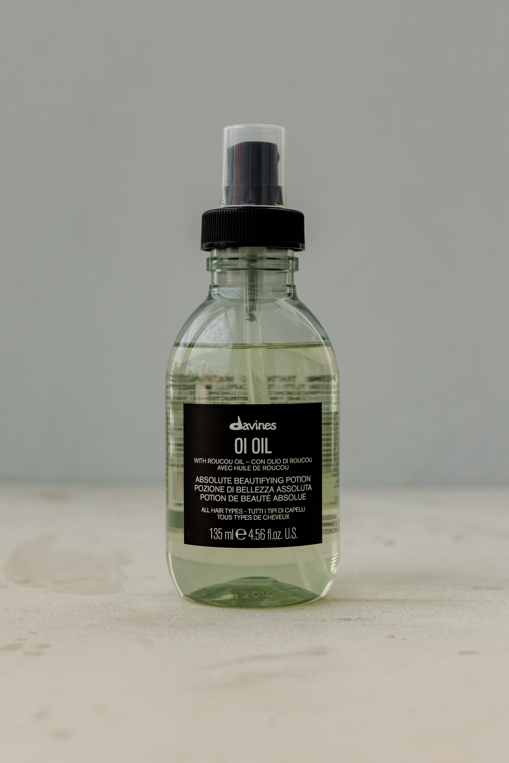

Масло для абсолютной красоты волос DAVINES OI Oil Absolute Beautifying Potion 135ml