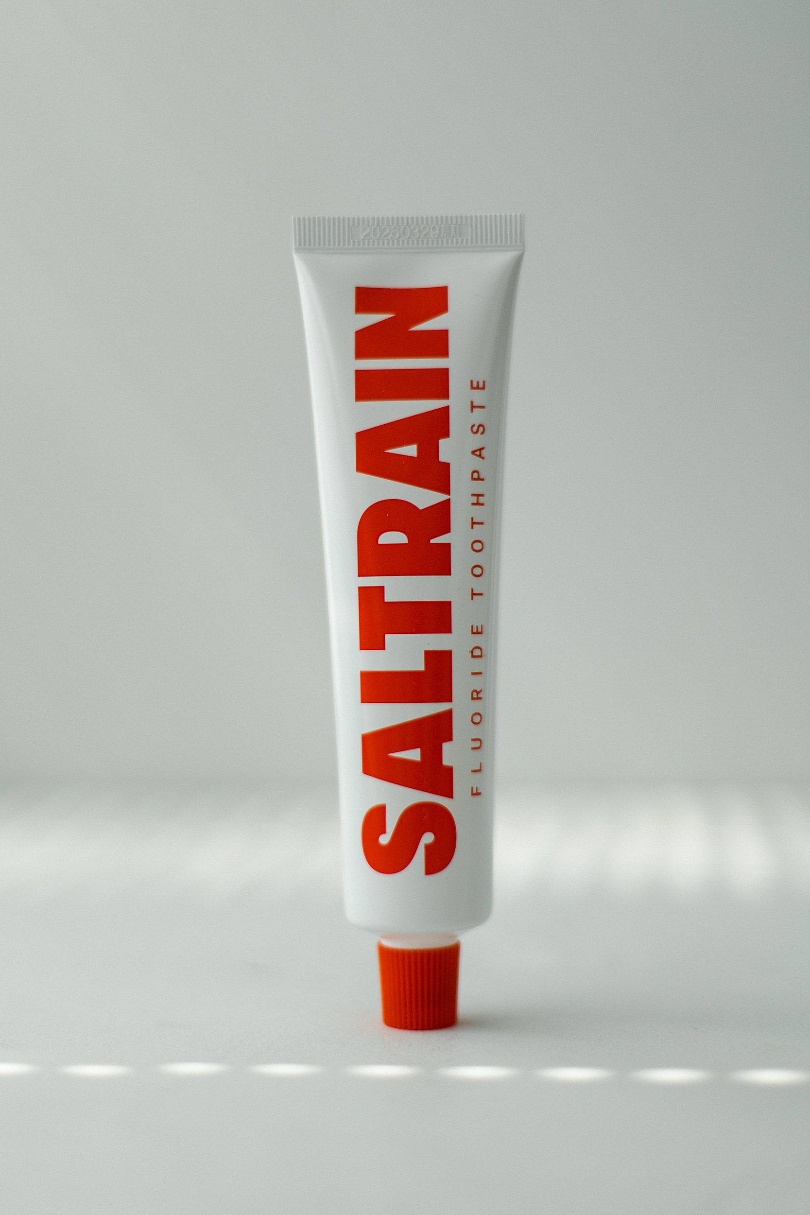 Зубная паста с фтором SALTRAIN Red Clean Breath Toohpaste 100g 845₽