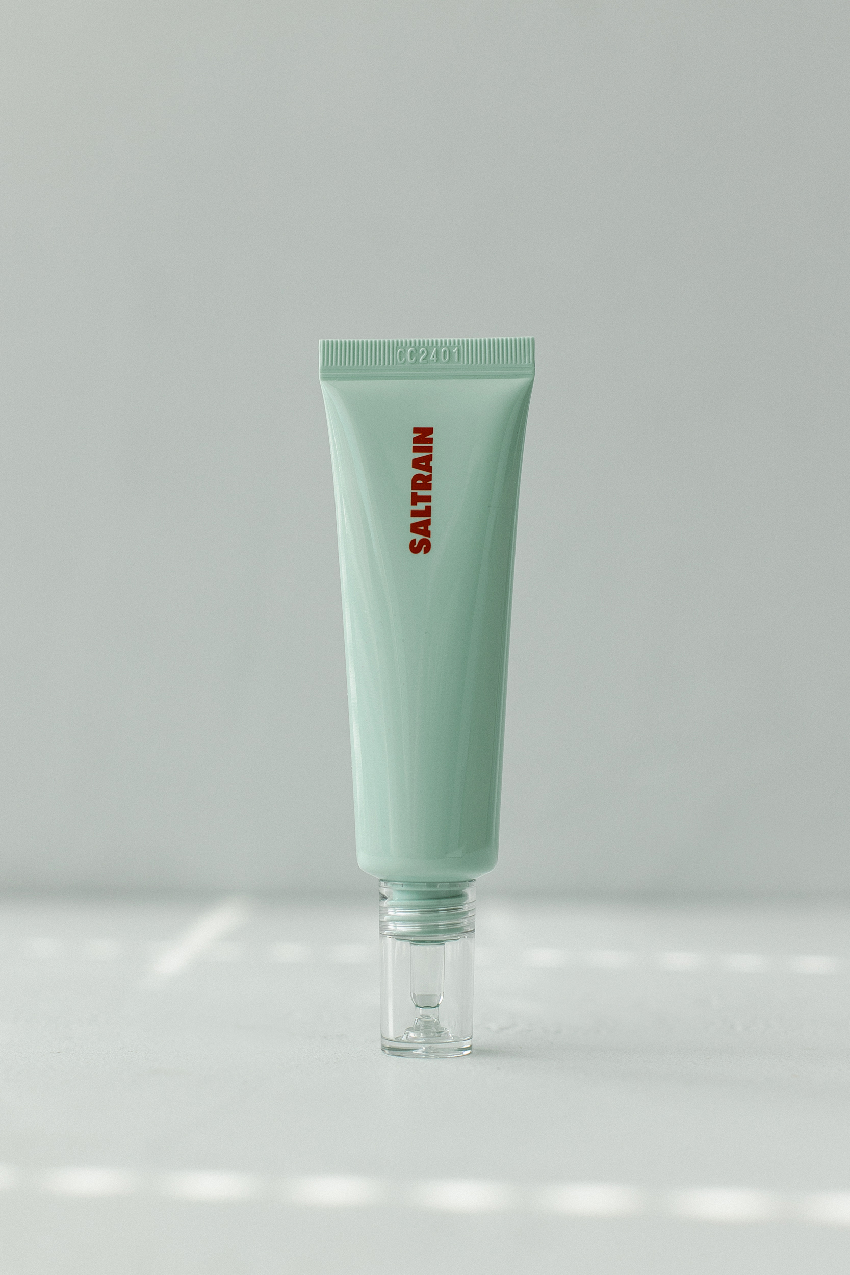 

BU// Точечная сыворотка для работы с покраснениями SALTRAIN Red Spot Serum 25ml