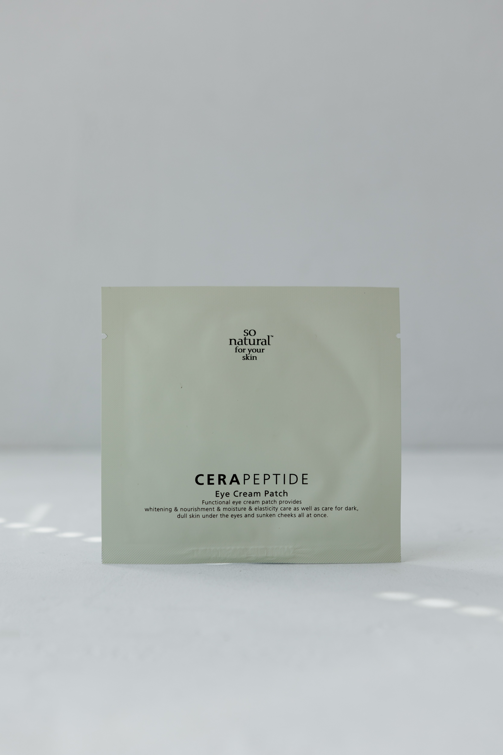 

Крем-патч для кожи вокруг глаз So Natural Cera Peptide Eye Cream Patch 2.6g