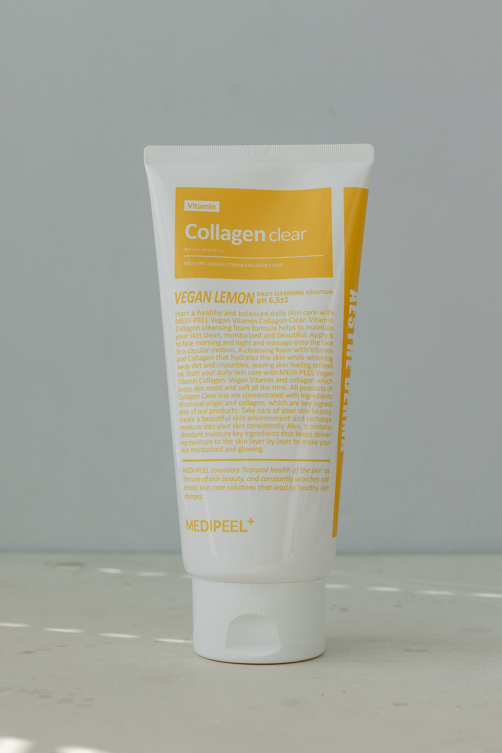

Пенка для умывания с коллагеном и витаминным комплексом MEDI-PEEL Vegan Vitamin Collagen Clear 300ml