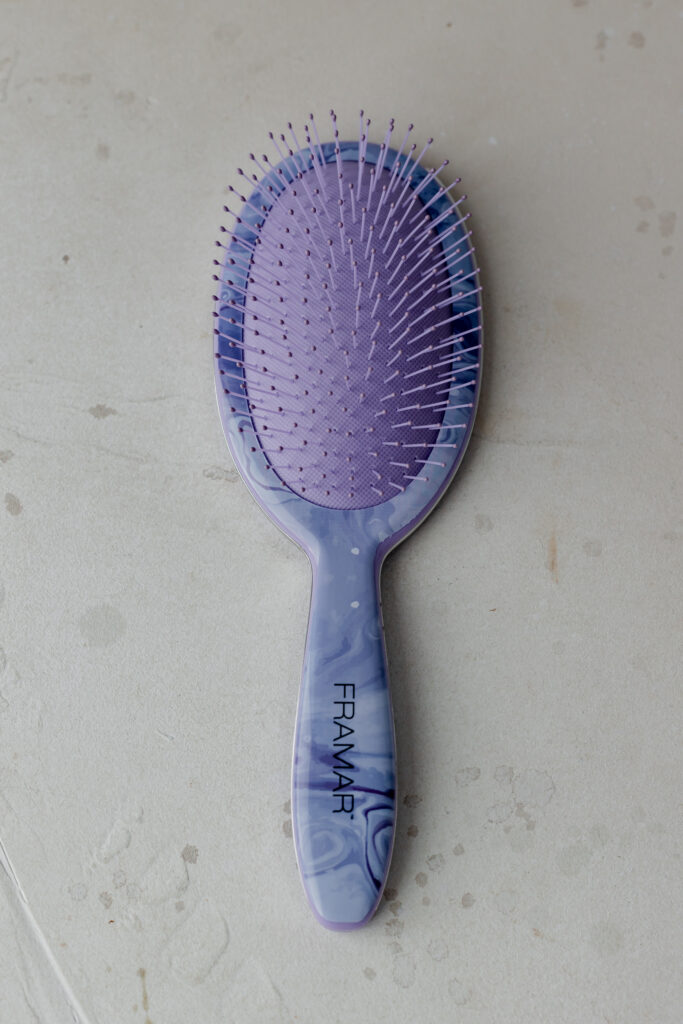 Распутывающая щетка для волос “Аметист” Framar Moonstone Amethyst Detangle Brush 1шт