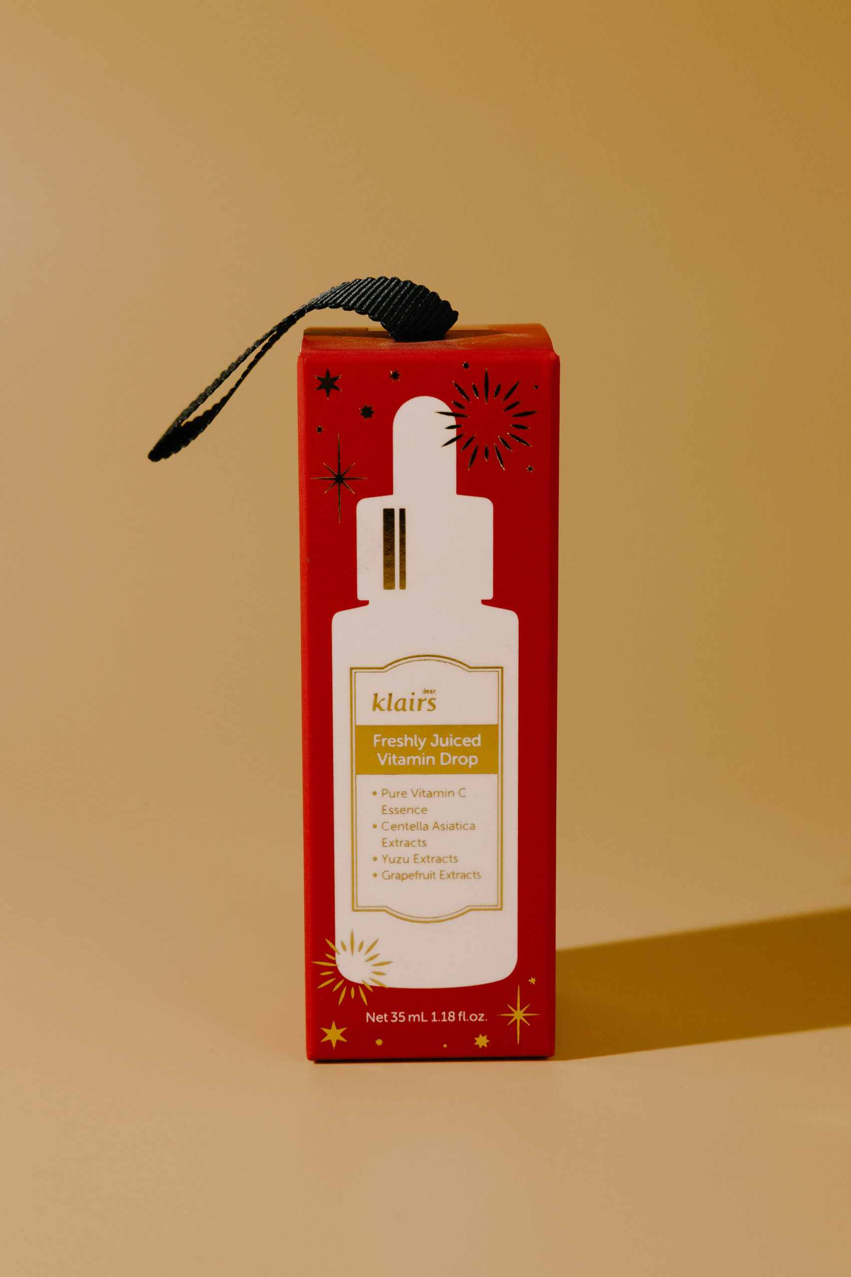 

Сыворотка с витамином С 5% Праздничная версия KLAIRS Freshly Juiced Vitamin Drop Merry Holidays with Dear, Klairs 35ml
