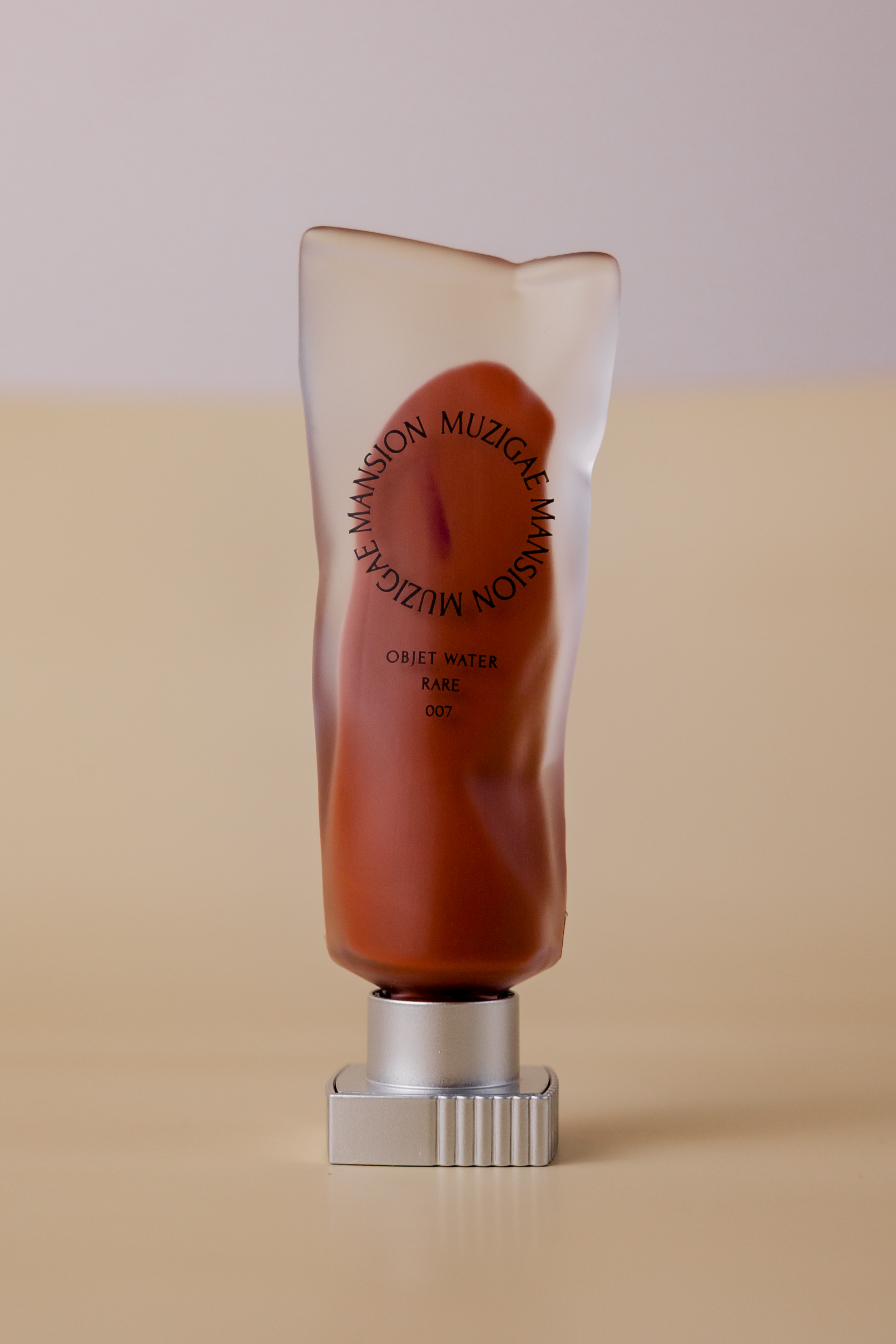 Стойкая матовая помада для губ MUZIGAE MANSION Objet Water [07 Rare] 5.8ml