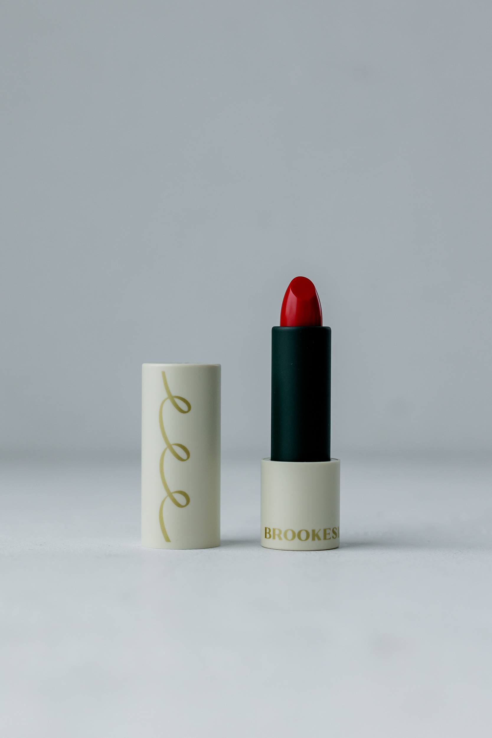 Помада для губ BROOKESIA Glazed Scene Lipstick [04 Euphoria] 3.5g