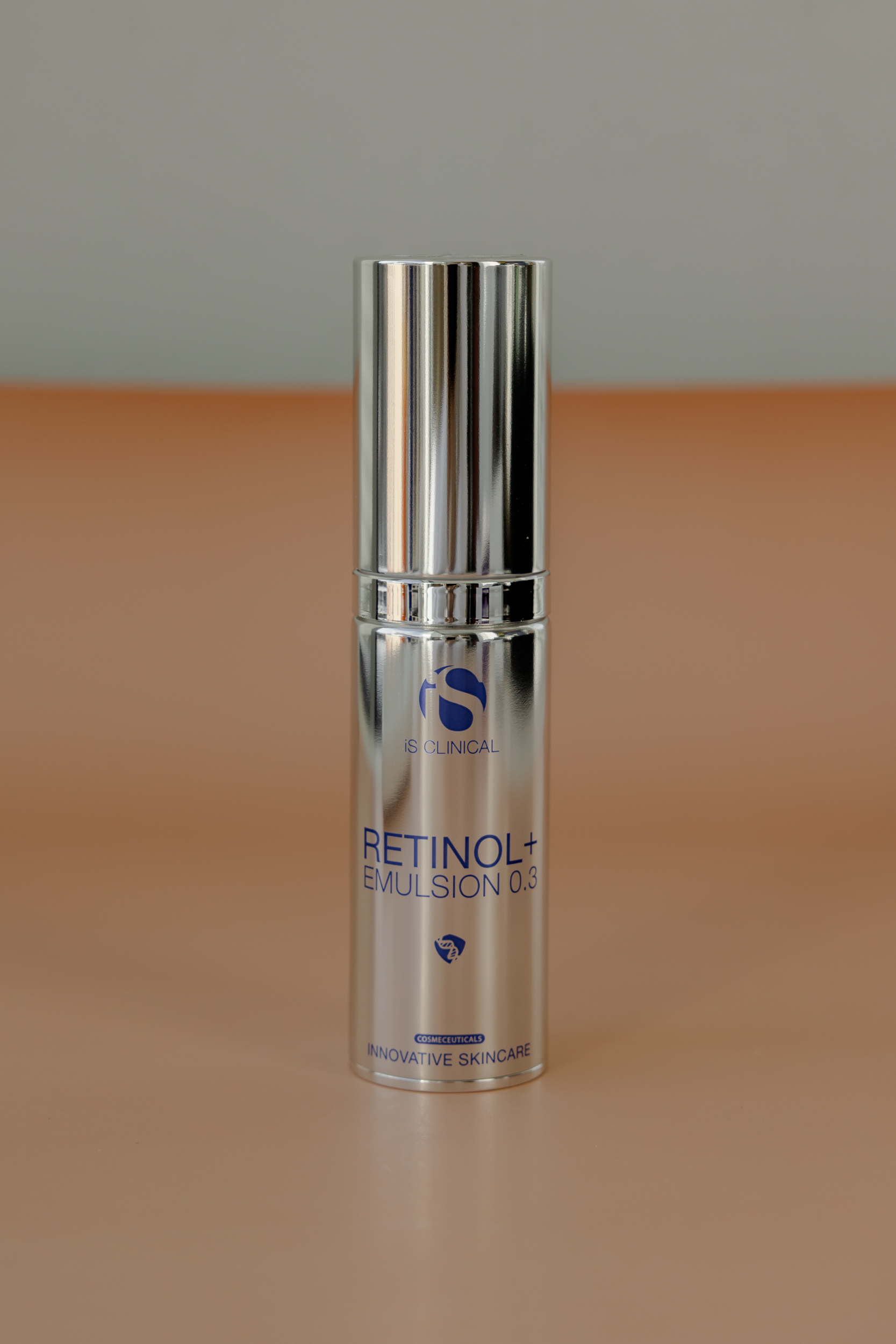 Восстанавливающая эмульсия с ретинолом 0.3 Is Clinical Retinol+ Emulsion 0.3 30g