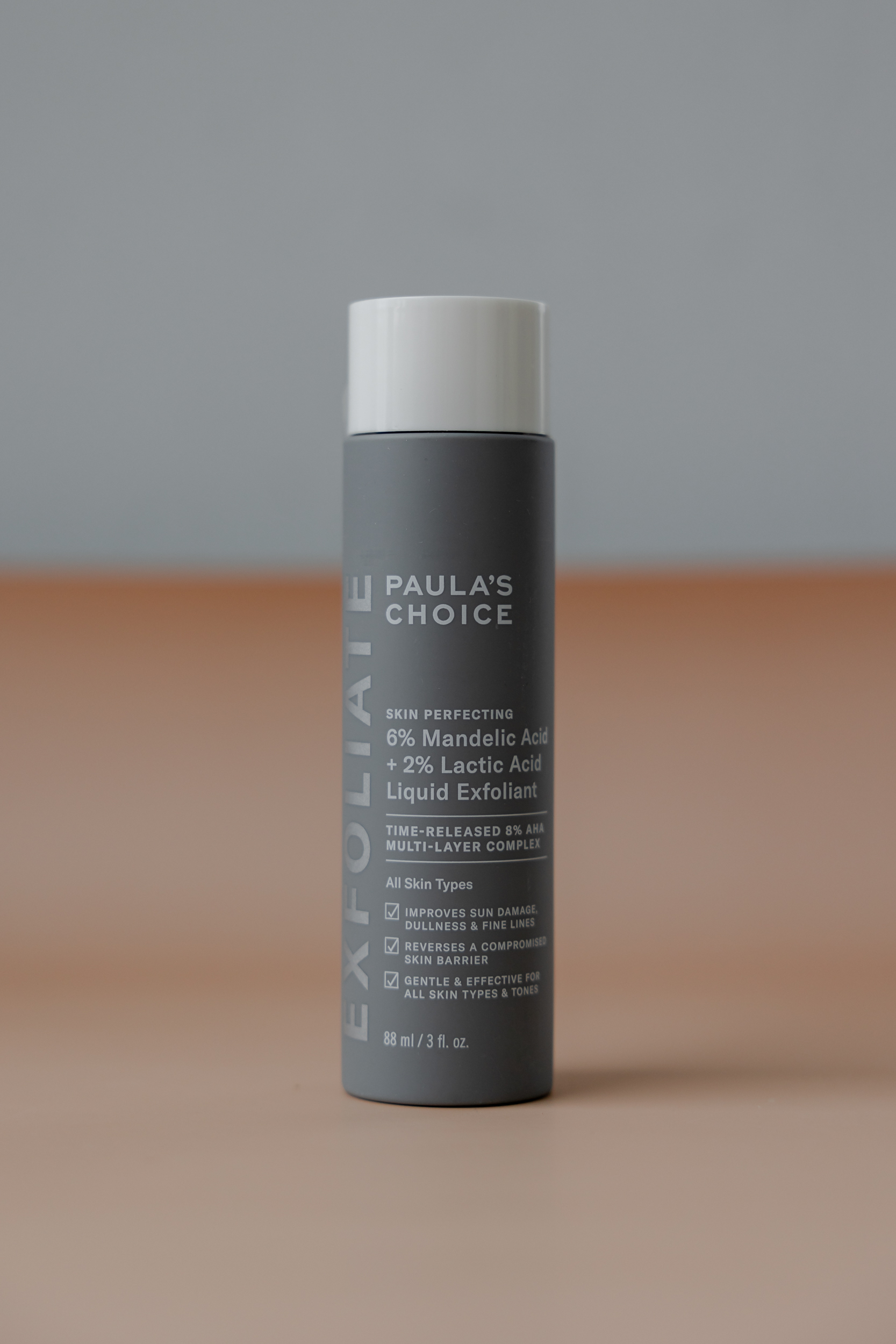 Пилинг на основе миндальной и молочной кислот Paula's Choice Skin Perfecting 6% Mandelic Acid + 2% Lactic Acis Liquid Exfoliant 88ml