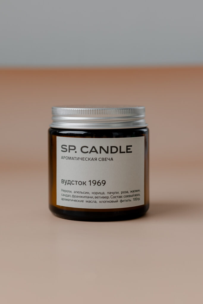 SP. CANDLE Ароматическая свеча Вудсток, 100г