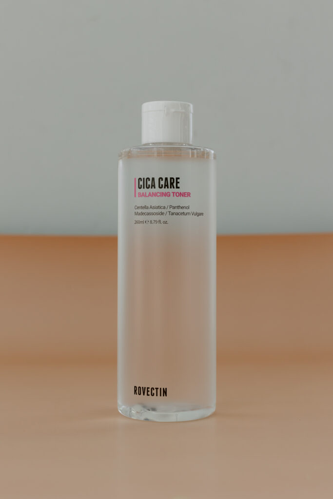 Балансирующий тонер с центеллой ROVECTIN Cica Care Balancing Toner 260ml