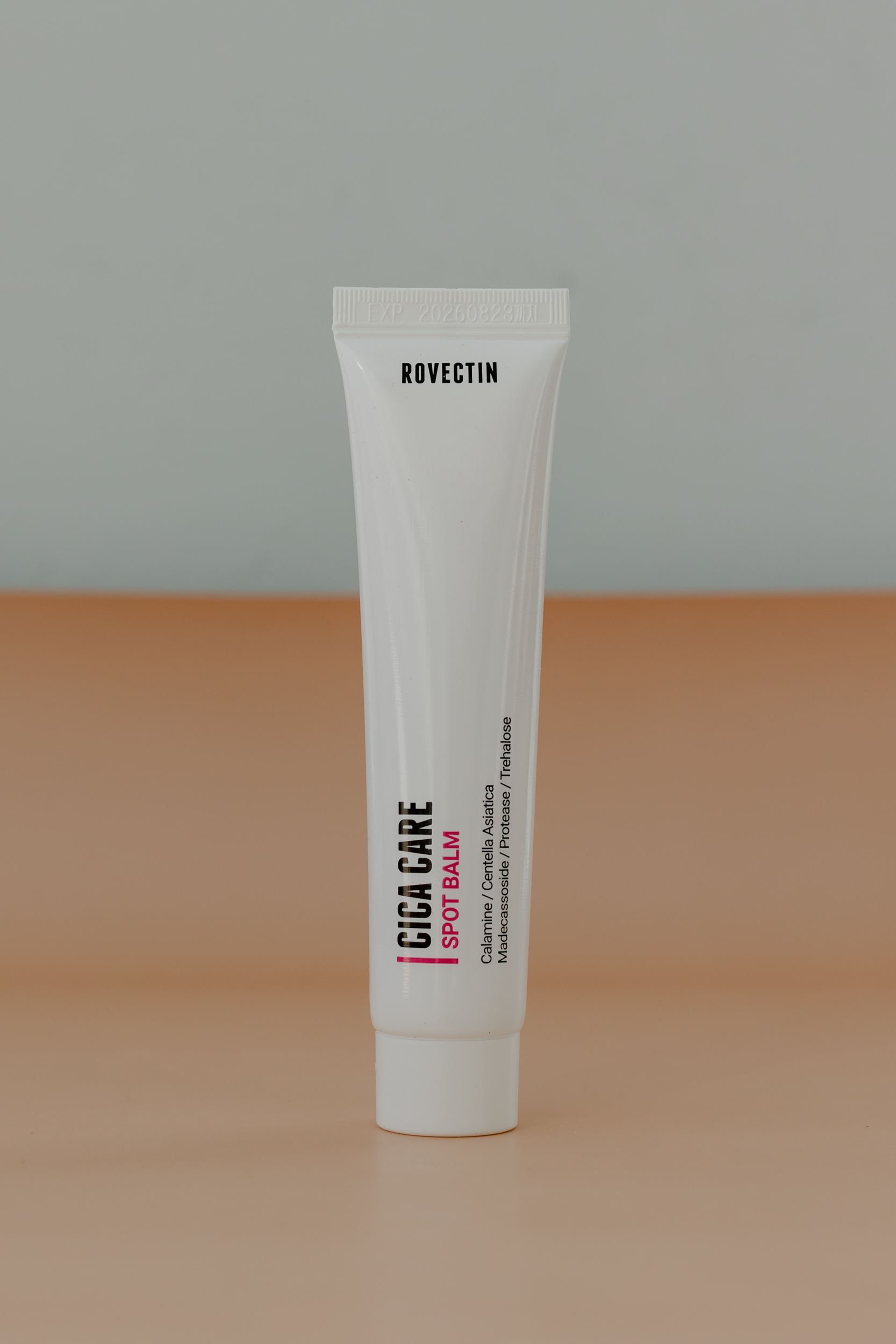 Успокаивающий и заживляющий бальзам ROVECTIN Cica Care Spot Balm 40ml