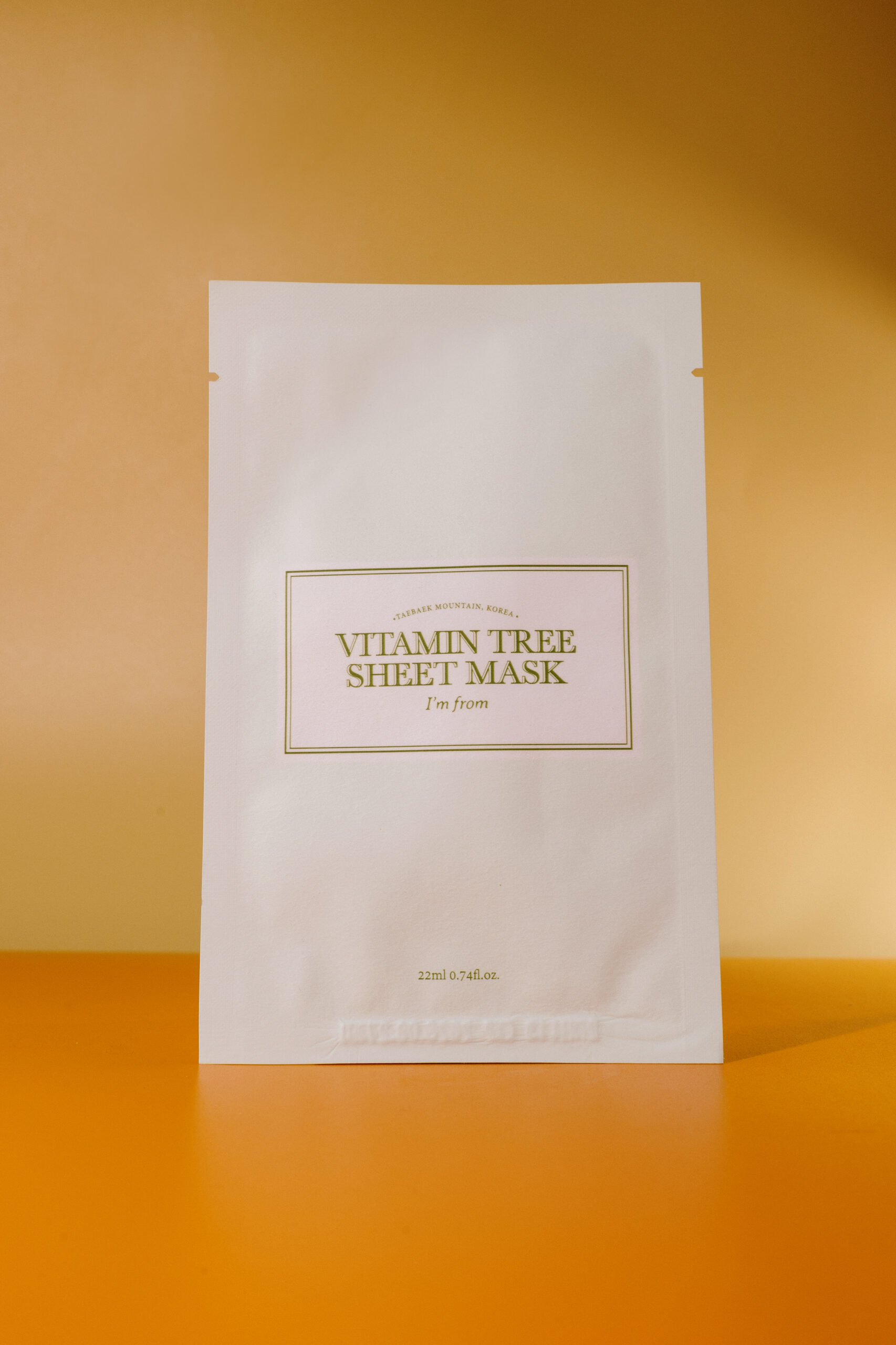 

Витаминная тканевая маска с ниацинамидом и витамином С I'm from Vitamin Tree Sheet Mask 22ml