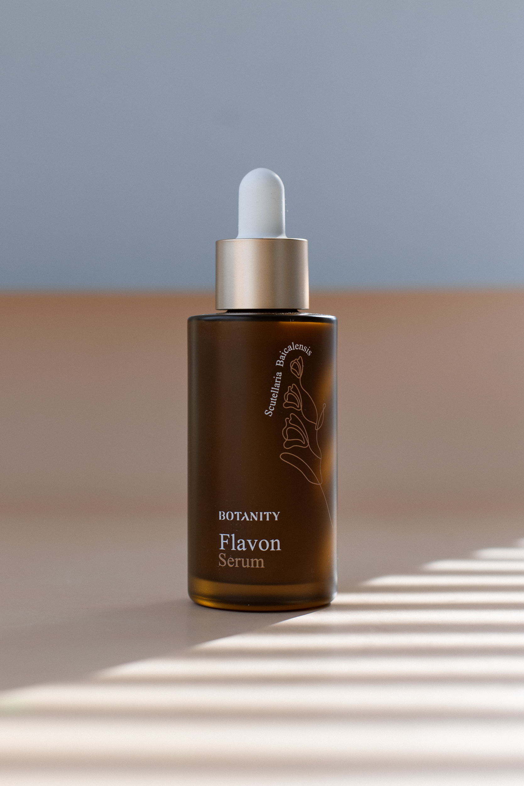 Восстанавливающая сыворотка для чувствительной, реактивной кожи BOTANITY Flavon Serum 50ml