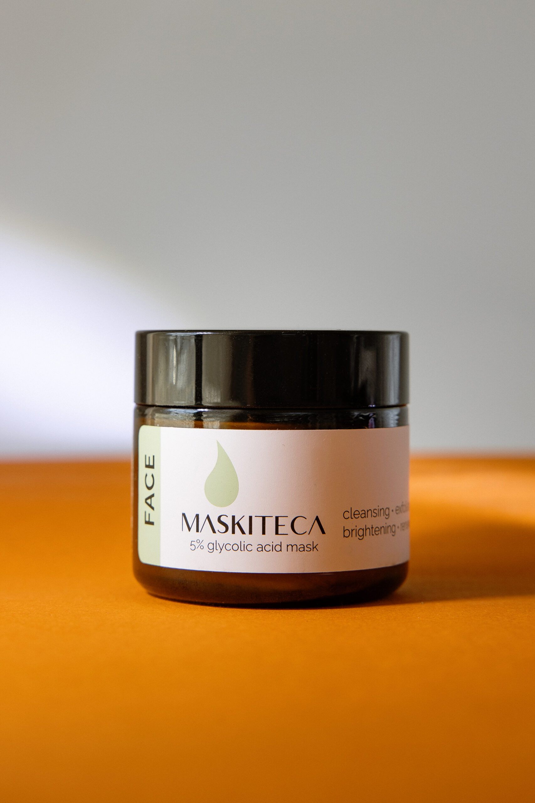 BU// Маска для лица с 5% гликолевой кислоты Maskiteca 5% Glycolic Acid Mask 60ml