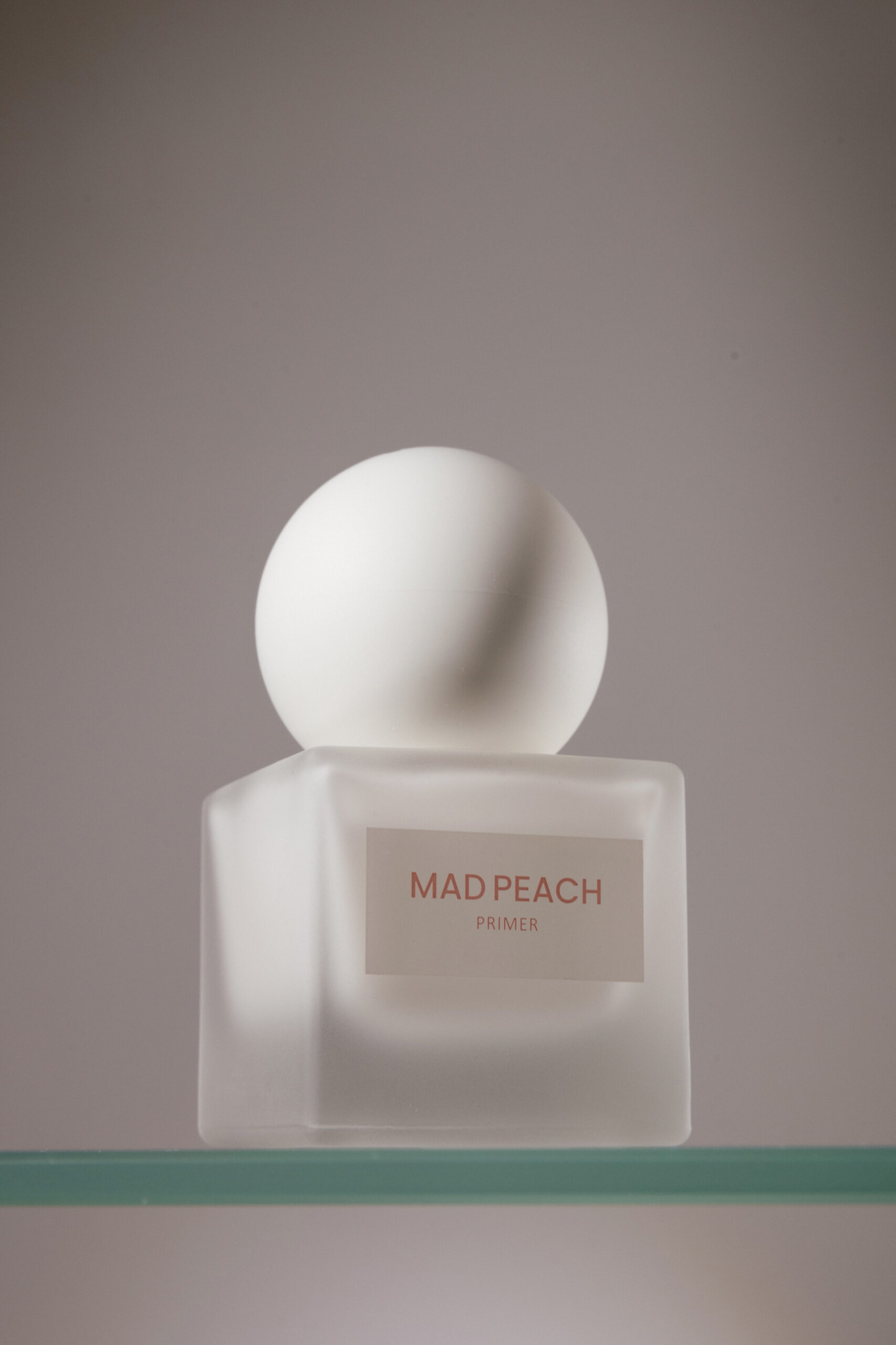 MAD PEACH Glow Filter Primer 30ml