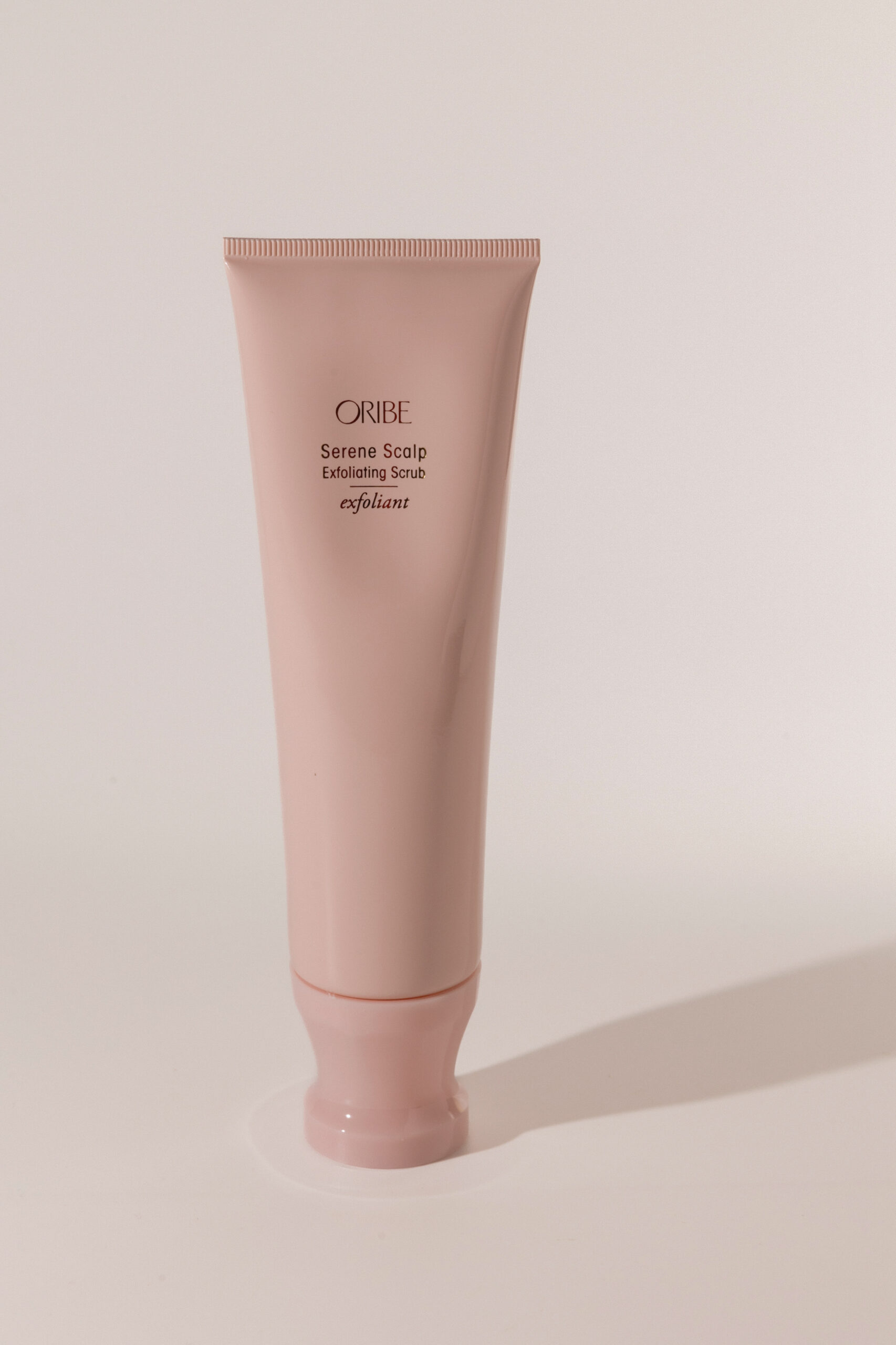 

Балансирующий скраб-эксфолиант для кожи головы Истинная гармония Oribe Serene Scalp Exfoliating Scrub 125 ml