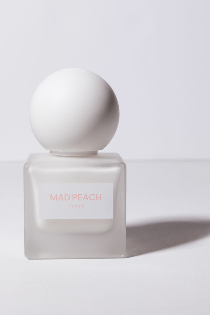 Увлажняющий праймер MAD PEACH Glow Filter Primer 30ml