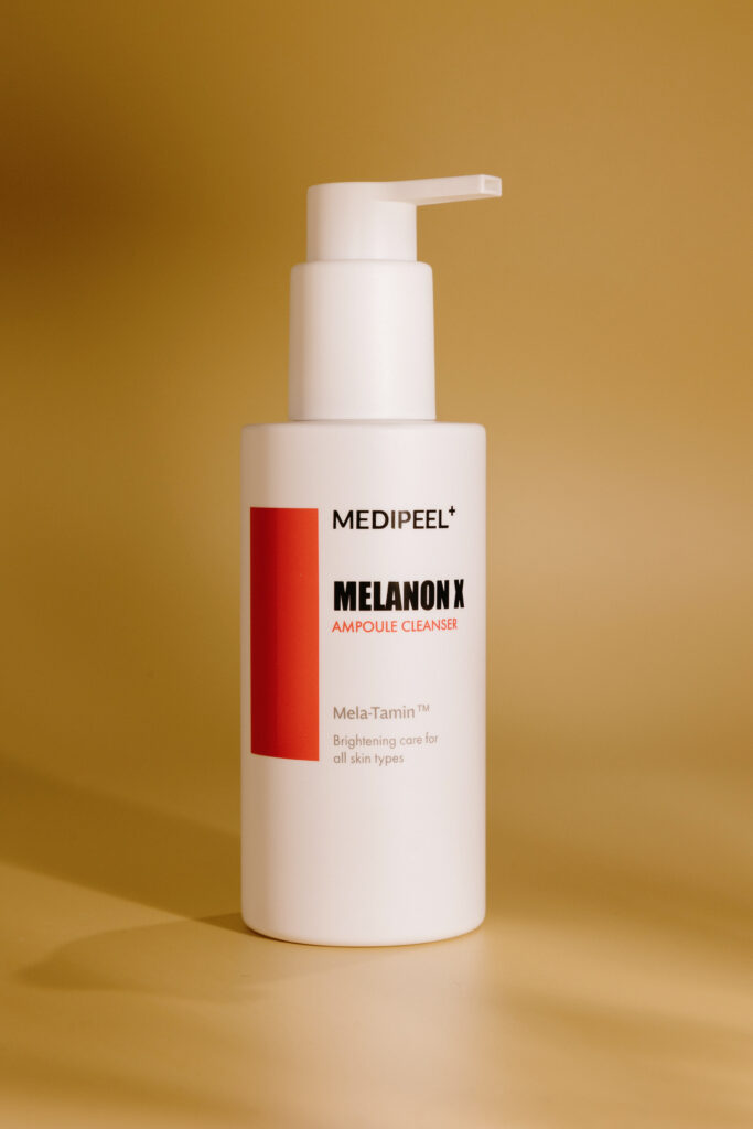 Концентрированная гель-пенка с осветляющим комплексом MEDI-PEEL Melanon X Ampoule Cleanser 150ml