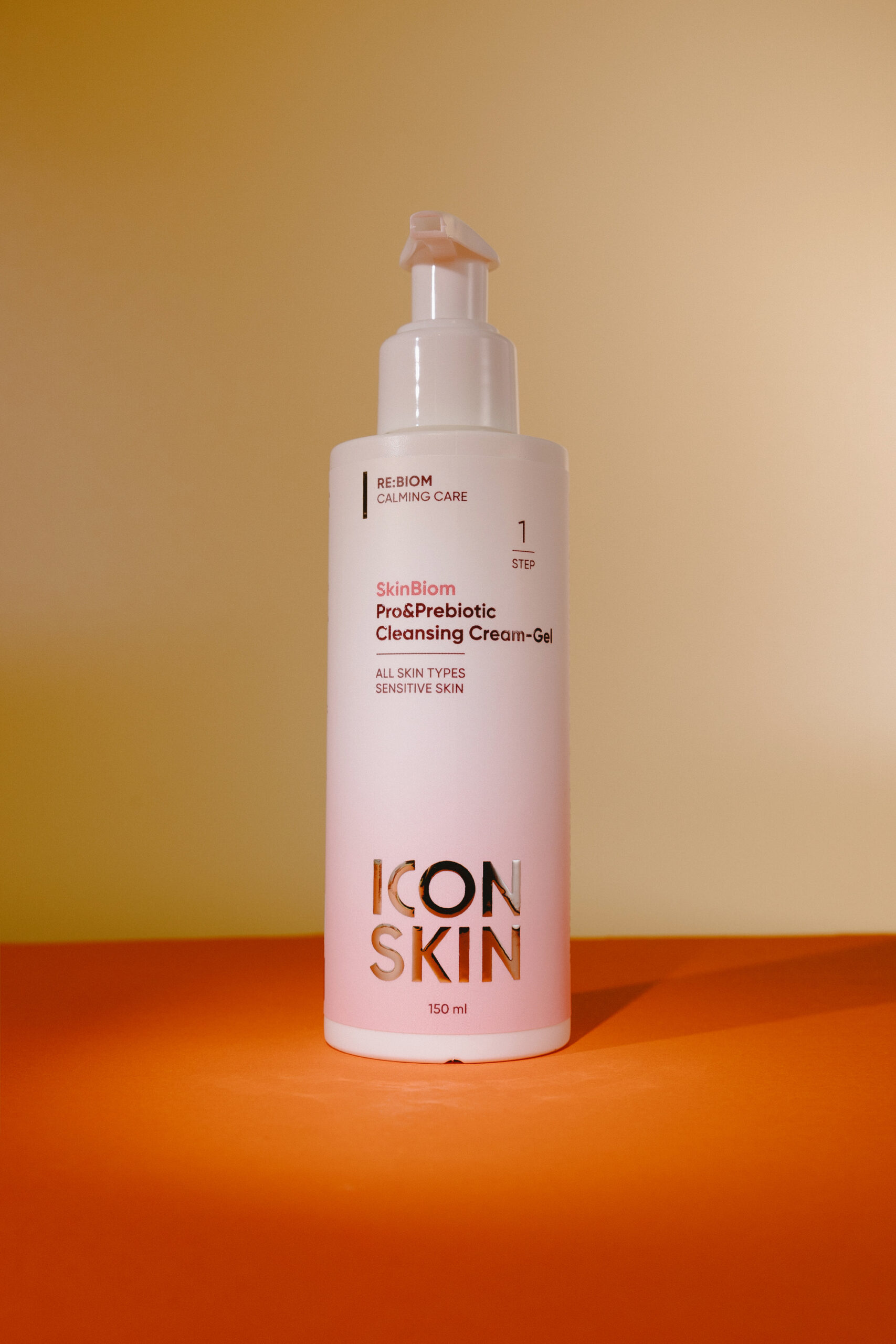 Очищающий крем-гель для умывания c про- и пребиотиками ICON SKIN SkinBiom Pro Prebiotic Cleansing Cream-Gel 150ml 1259₽