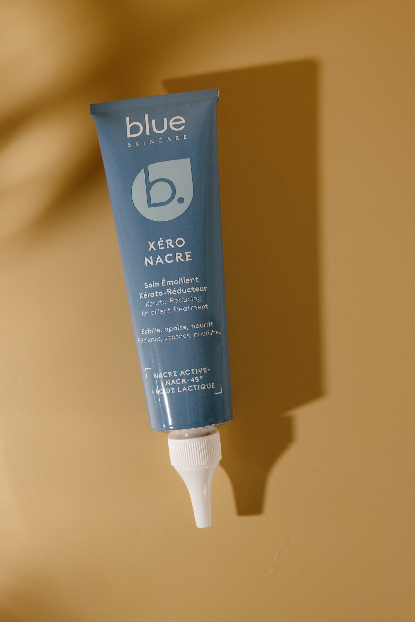 Керато-регулирующий смягчающий уход для тела и кожи головы BLUE SKINCARE Xero Nacre Kerato-Reducing Emollient Treatment 100 мл