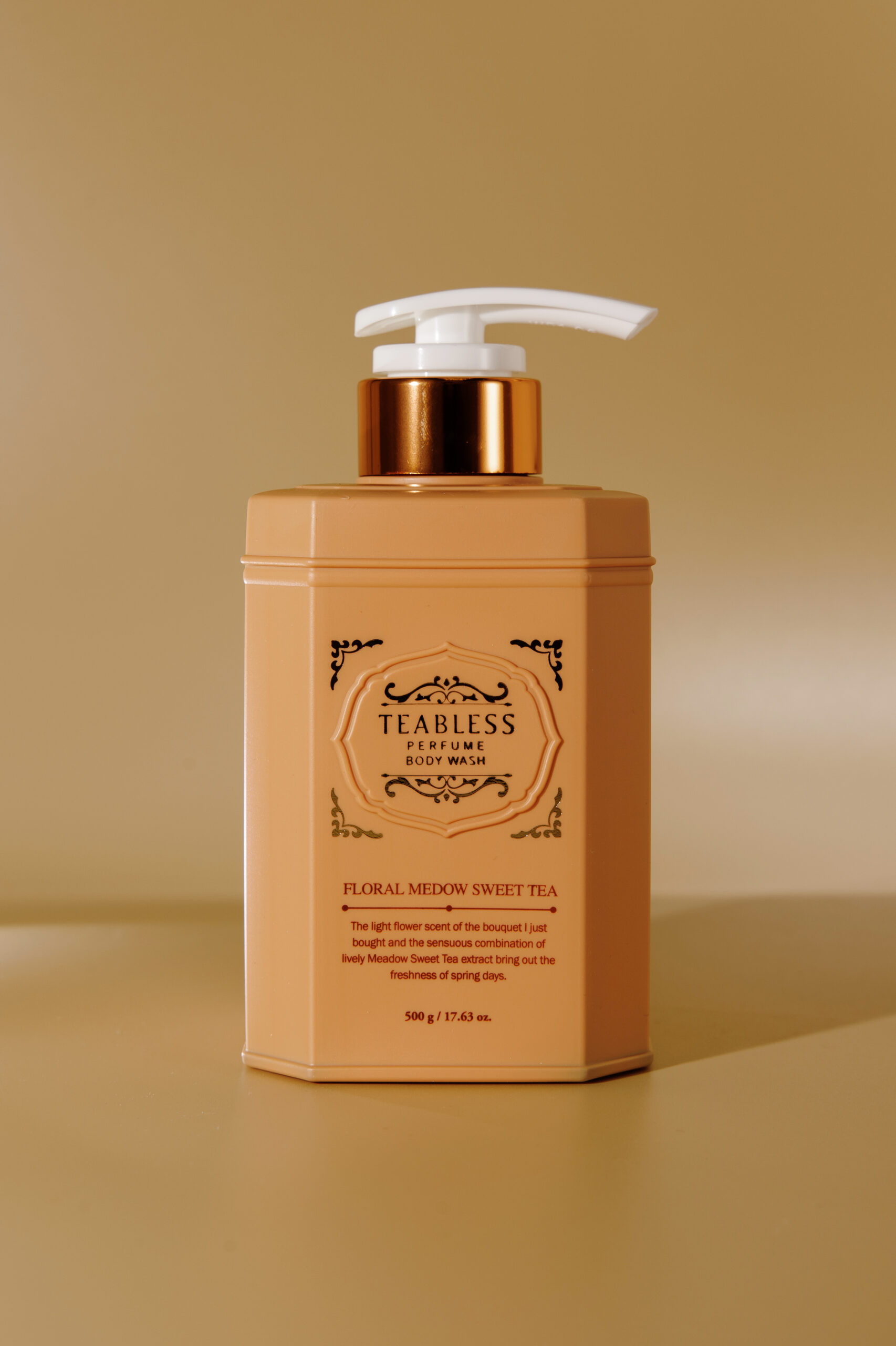 Парфюмированный гель для душа «Цветочный чай» Teabless Floral Meadowsweet Tea Perfume Body Wash 500g