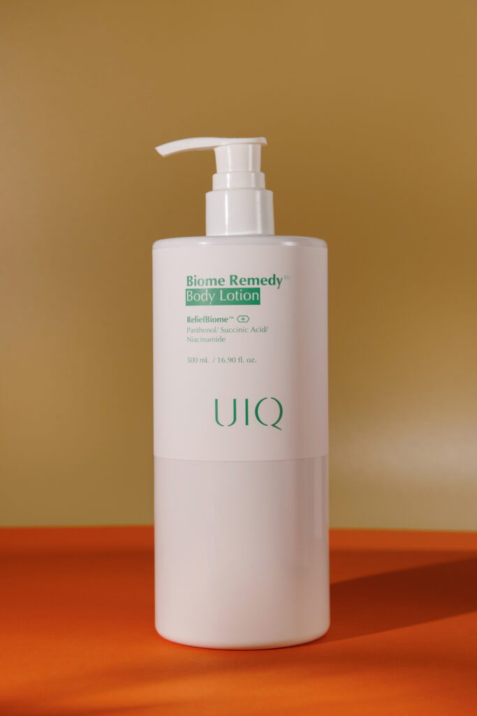 Легкий успокаивающий лосьон для тела с постбиотиками и пантенолом UIQ Biome Remedy Body Lotion 500ml