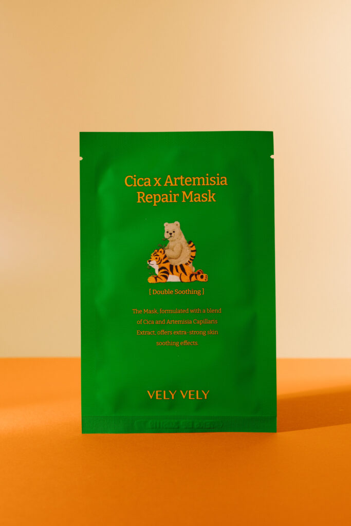 Восстанавливающая маска с экстрактом полыни Vely Vely Cica Х Artemisia Repair Mask 20g