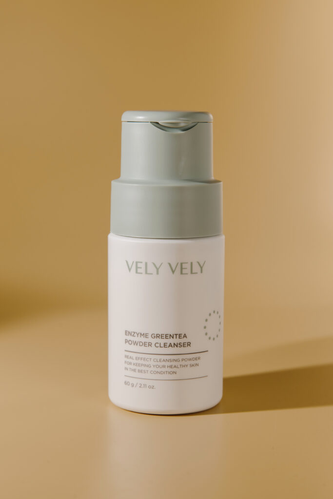 Энзимная пудра с зеленым чаем с липазой Vely Vely Enzyme Green Tea Powder Cleanser 60g