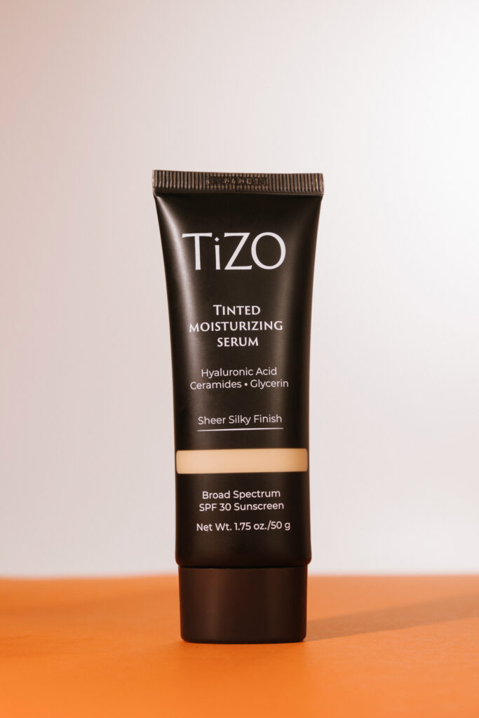 Сыворотка увлажняющая тональная TiZO Tinted Moisturizing Serum SPF 30 01 Light 50g