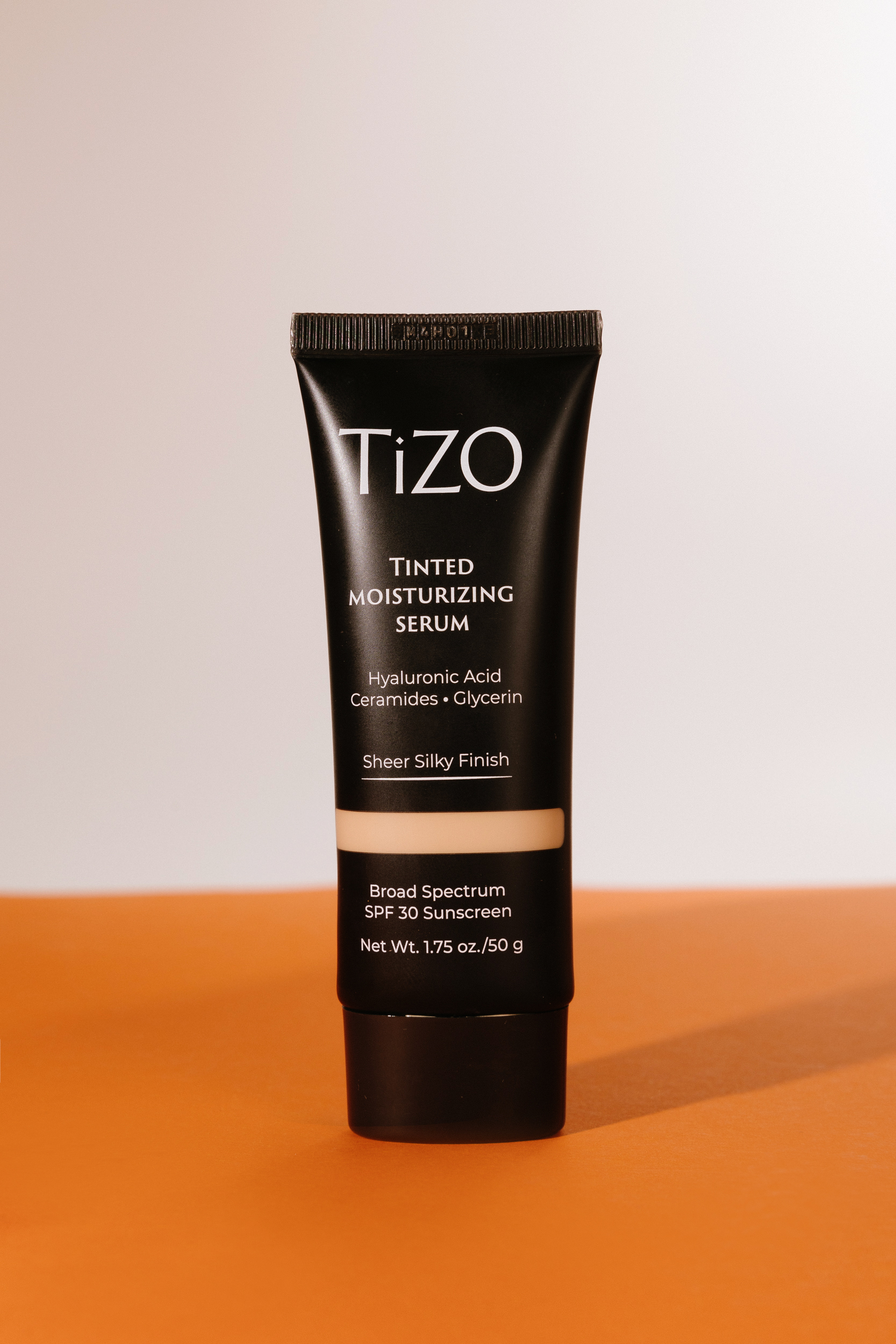 Сыворотка увлажняющая тональная TiZO Tinted Moisturizing Serum SPF 30 02 Light-medium 50g