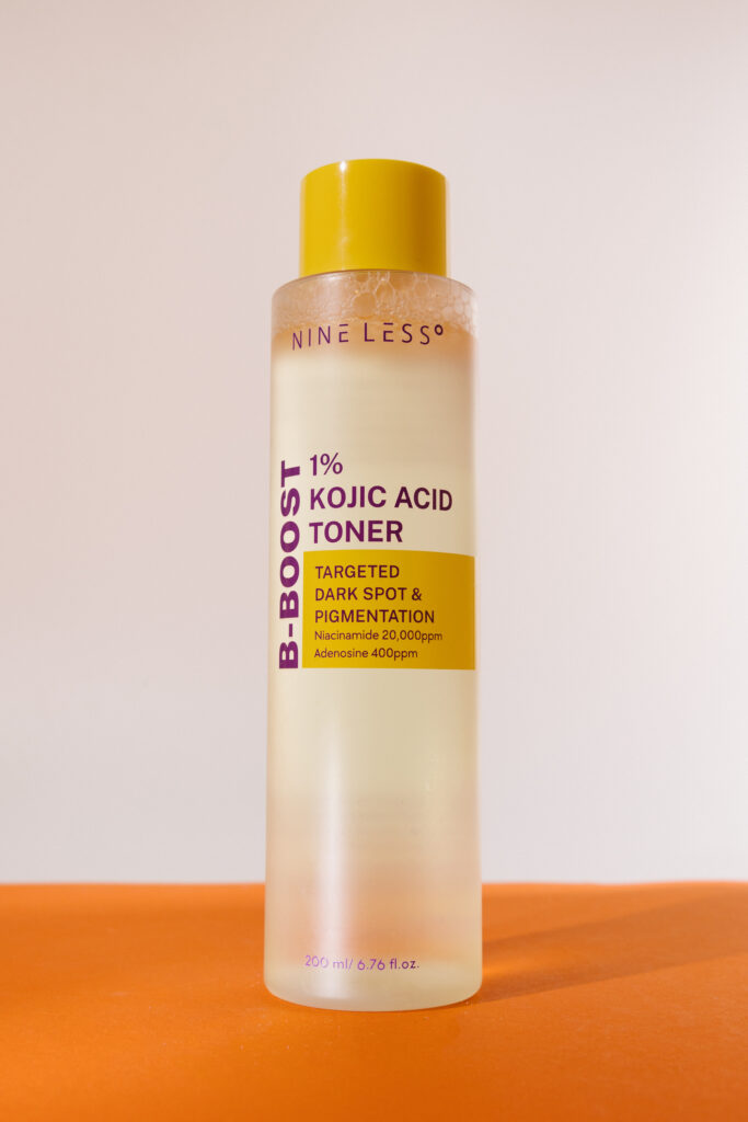 Тонер для сияния кожи с койевой кислотой NINE LESS B-Boost 1% Kojic Acid Toner 200ml