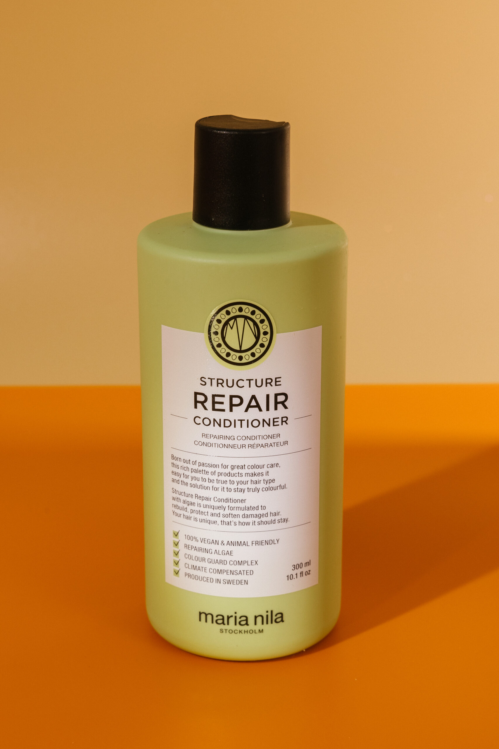 

Кондиционер Ре-Конструкция Maria Nila Structure Repair Conditioner 300ml
