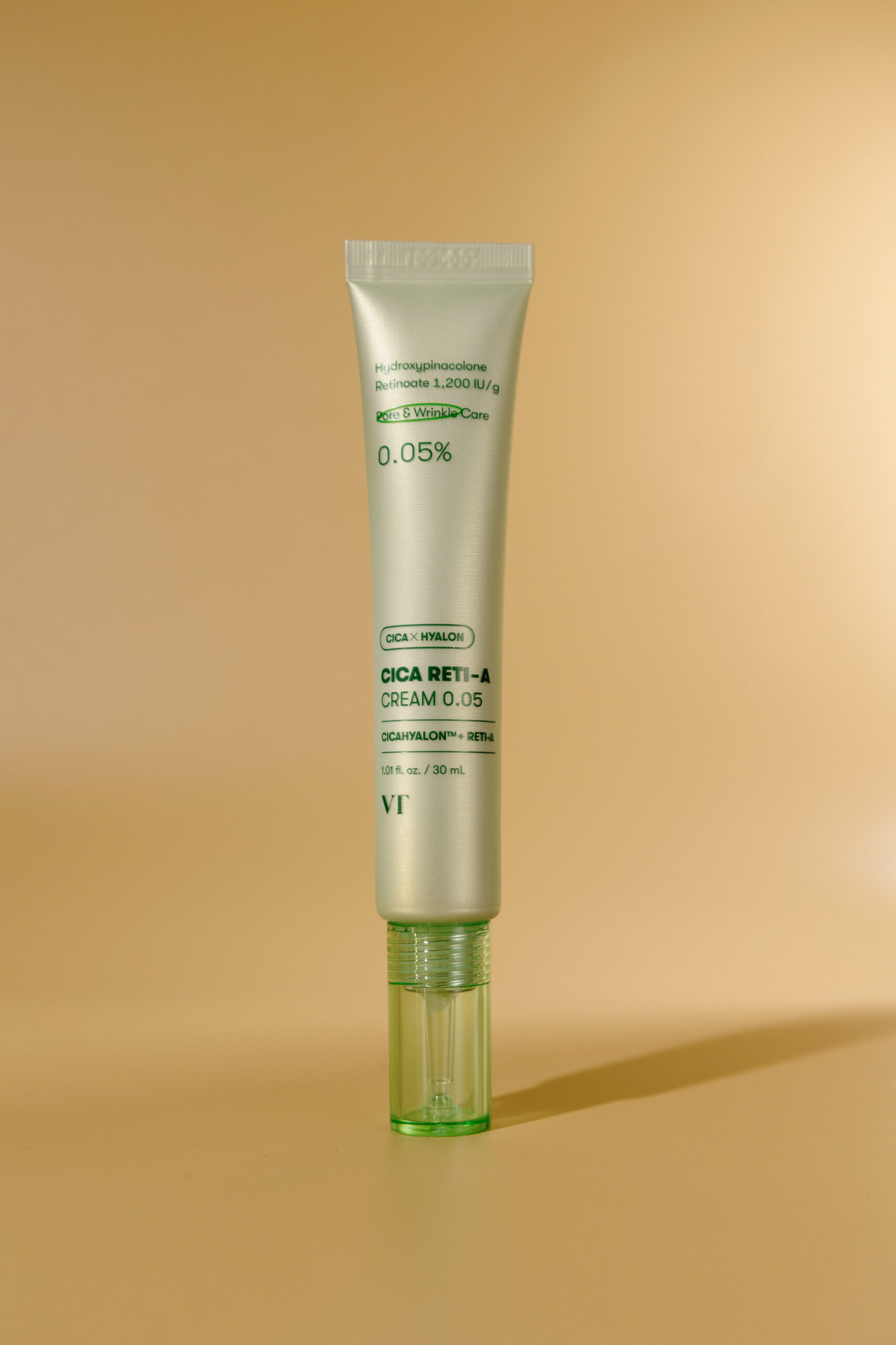 

Восстанавливающий крем для лица с ретинолом VT Cica Reti-A Cream 0.05 30ml