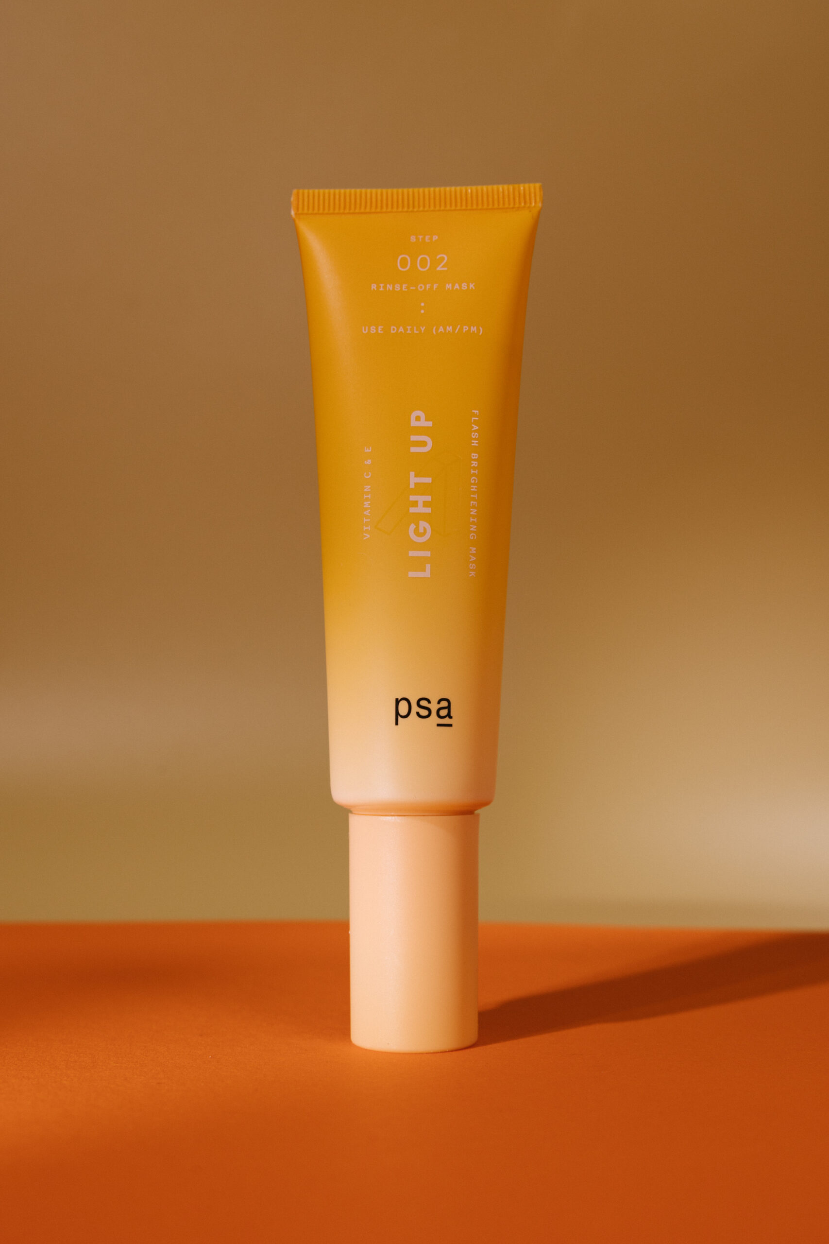 Экспресс-маска для невероятного свечения кожи PSA LIGHT UP Vitamin C E Flash Brightening Mask 50ml 6300₽