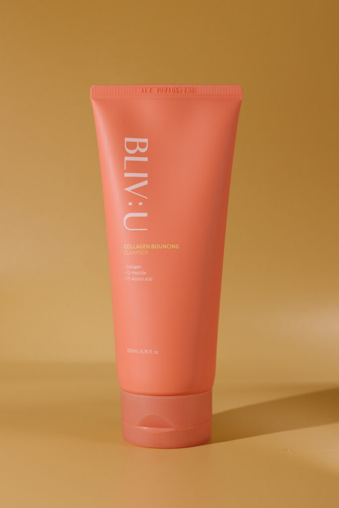 Очищающая пенка с коллагеном BLIV:U Collagen Bouncing Cleanser 200ml