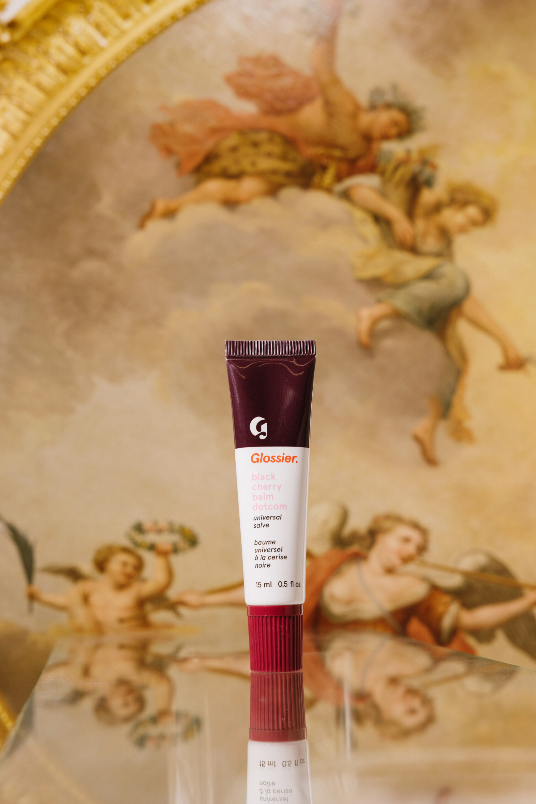 

Питательный бальзам для губ с оттенком Glossier Balm Dotcom Lip Balm and Skin Salve 15ml - Black Cherry