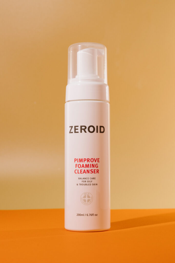 Очищающая пенка для чувствительной, склонной к жирности кожи ZEROID Pimprove Foaming Cleanser 200 ml