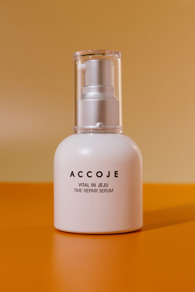 Восстанавливающая сыворотка для лица ACCOJE Vital In Jeju Time Repair Serum 50 ml