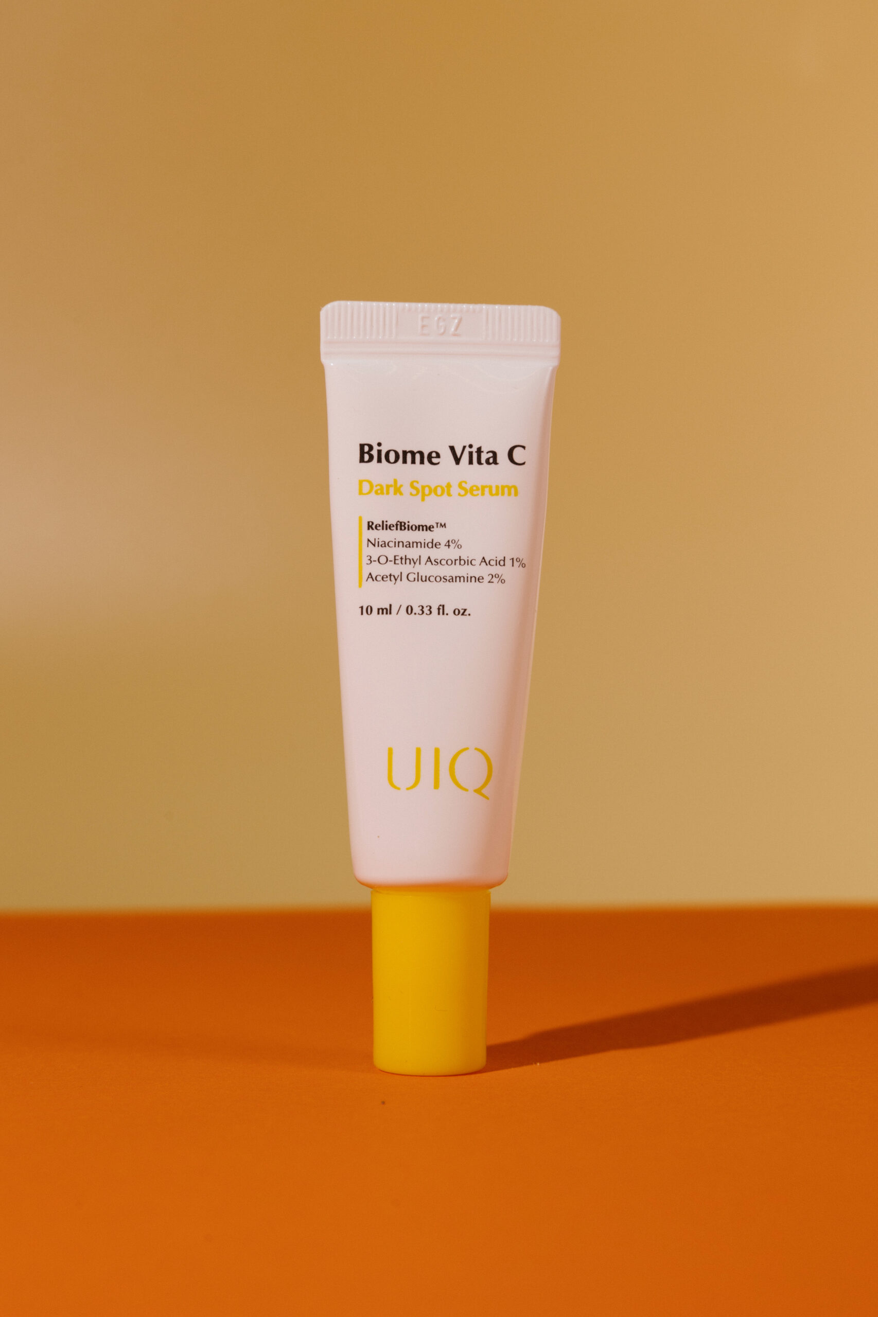 Осветляющая сыворотка с витамином С UIQ Biome Vita C Dark Spot Serum 10ml 990₽