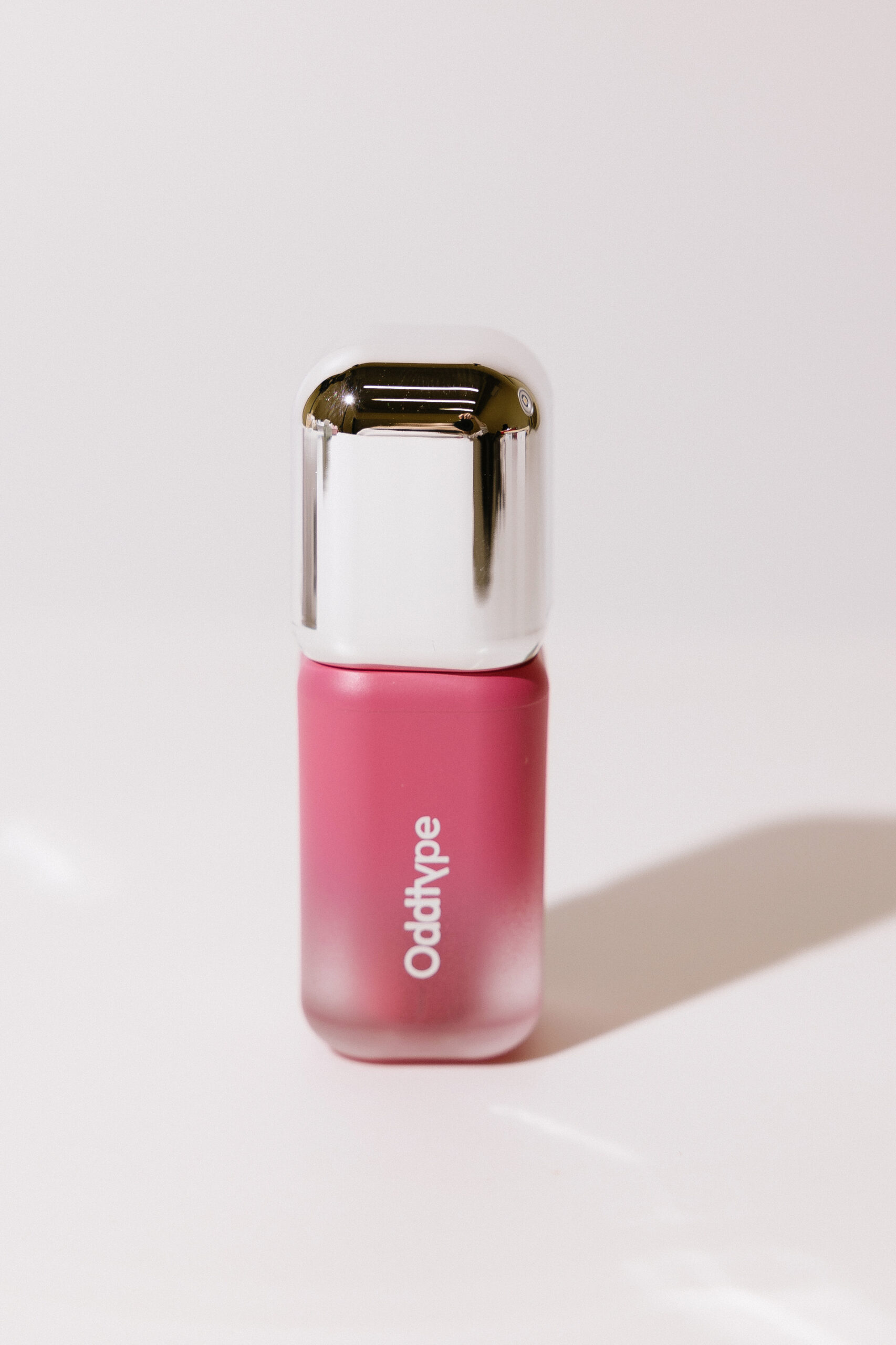 Блеск для губ ODDTYPE Unseen Balloon Tint [515 Delight] 3g