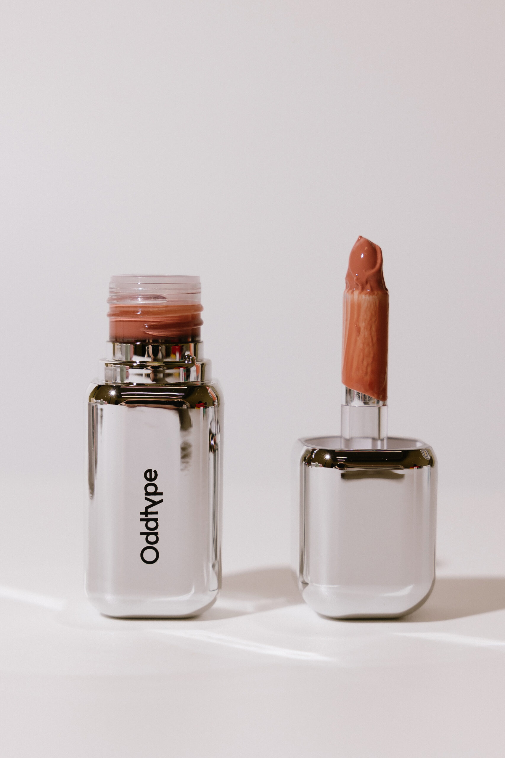 Глянцевый тинт ODDTYPE Unseen Mirror Tint [ 232 XX] 3,5g